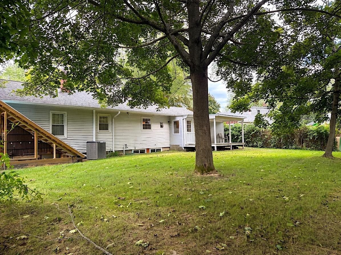 40 Atherton Avenue Property Photo 29