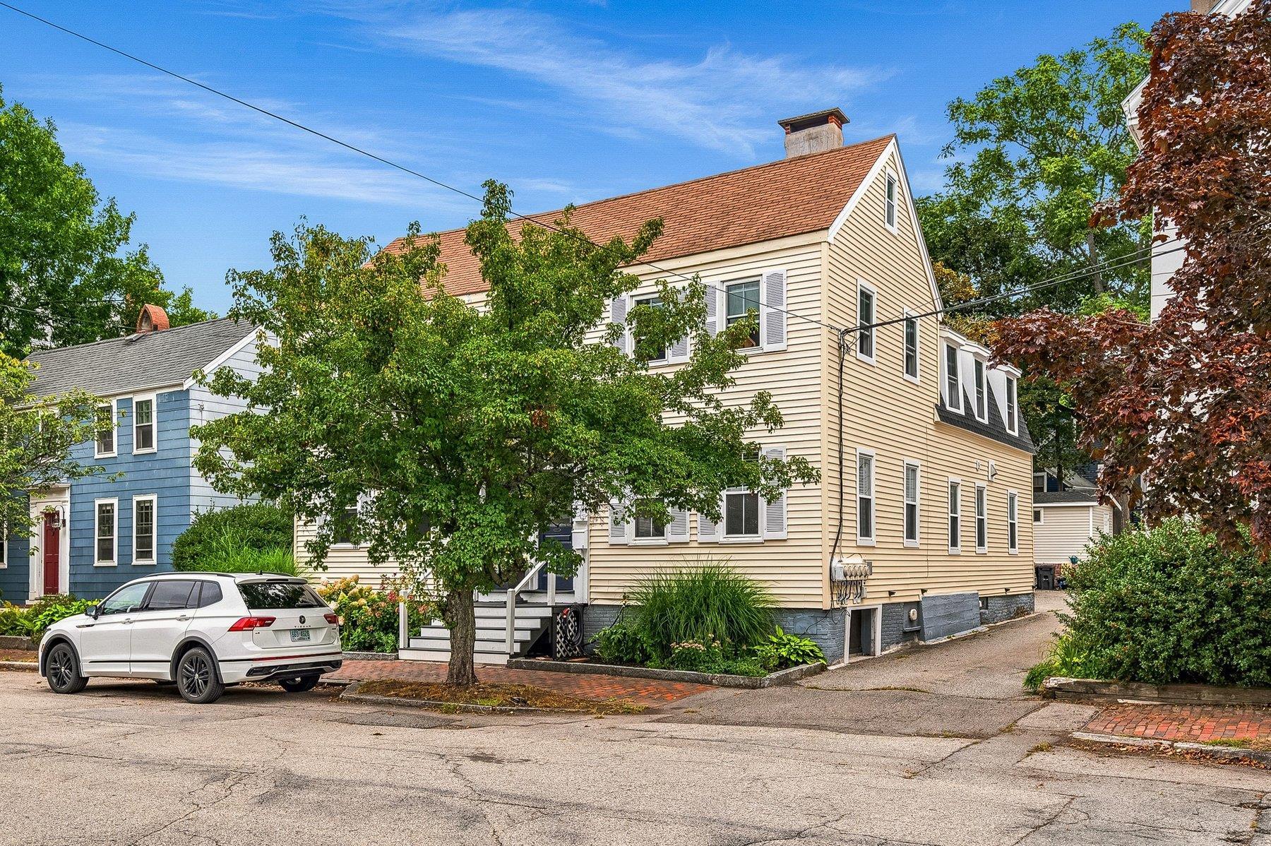 145 Cabot Street Property Photo 19