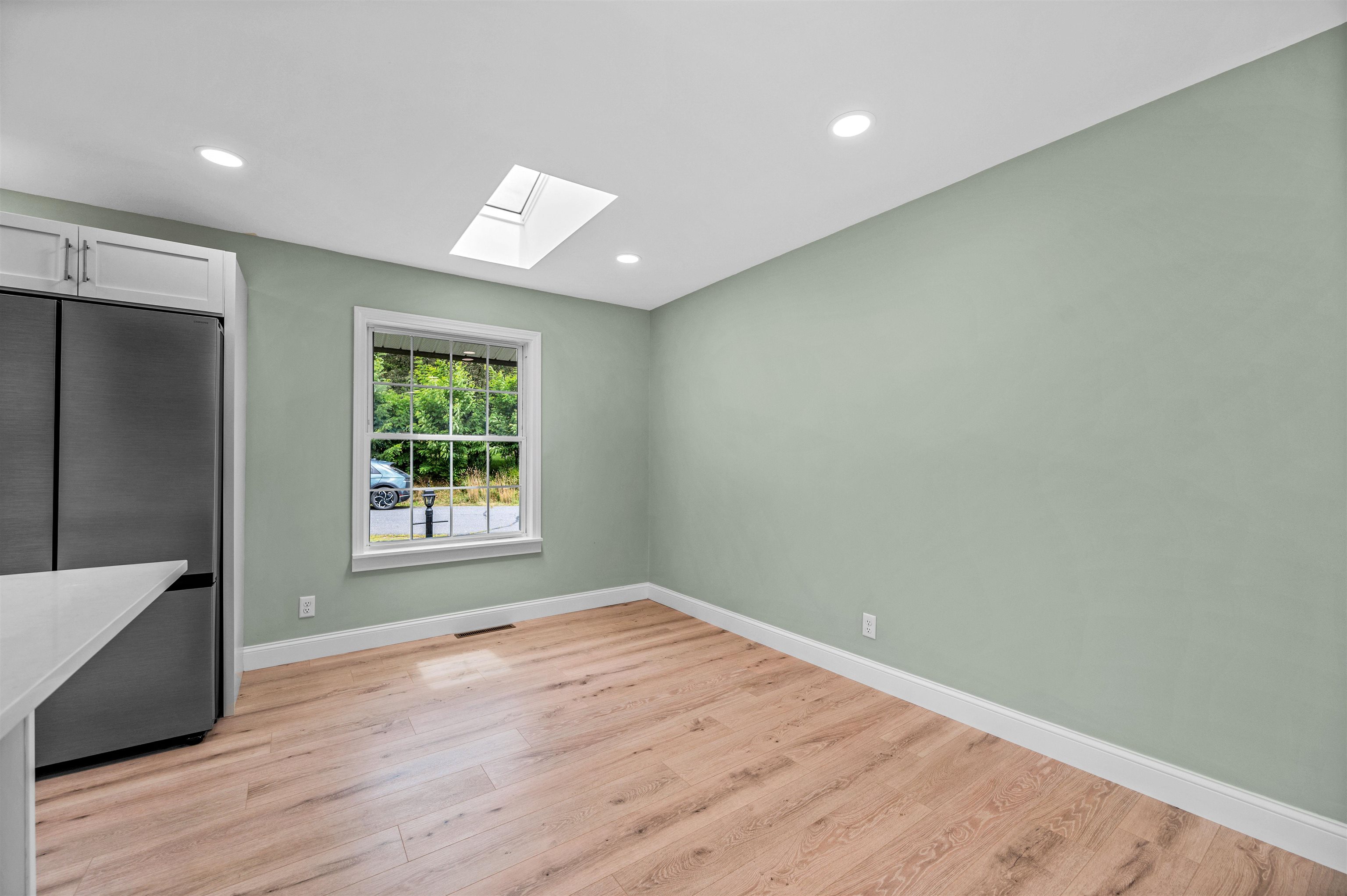 321 State Street Property Photo 12