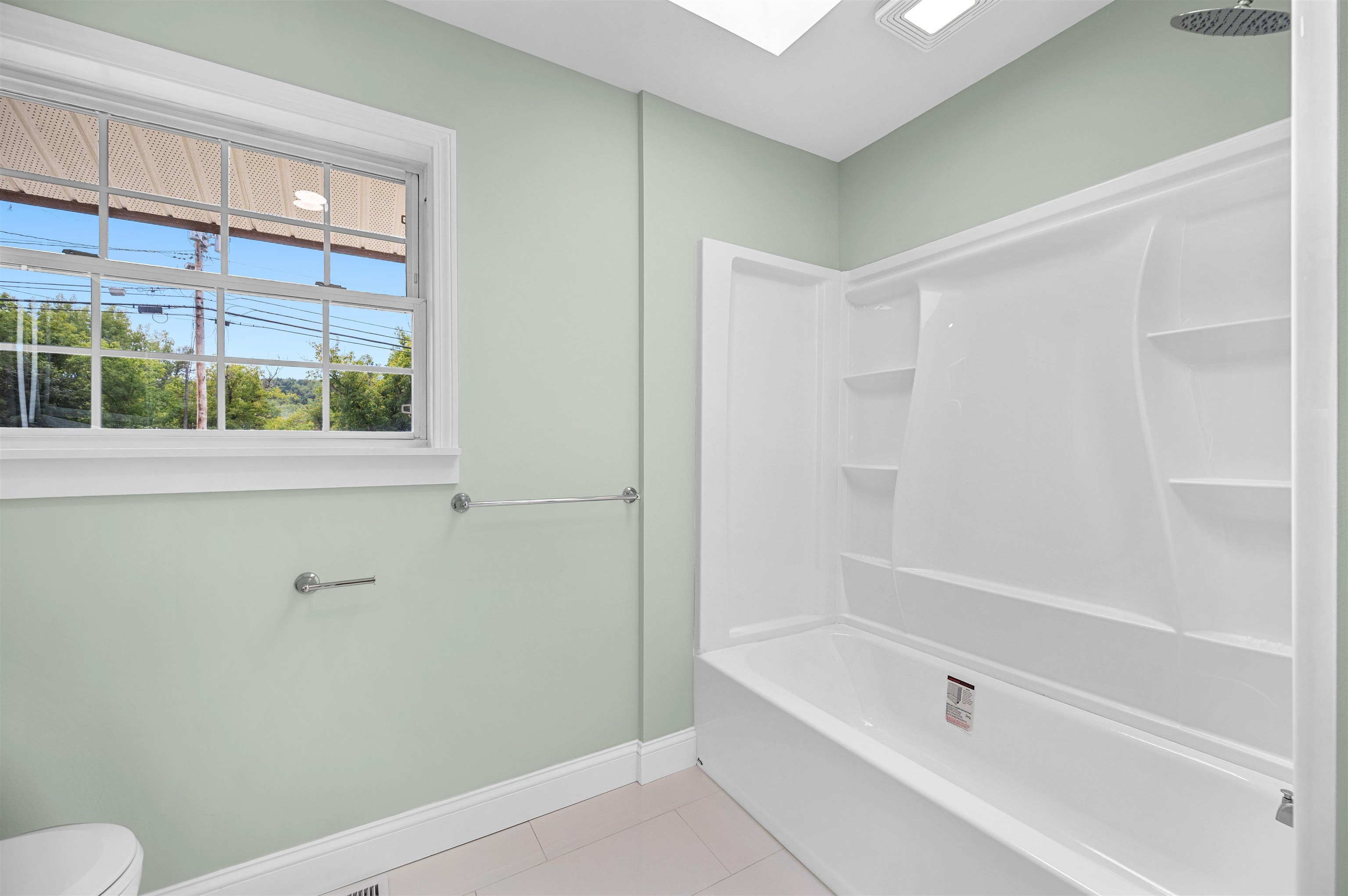 321 State Street Property Photo 20