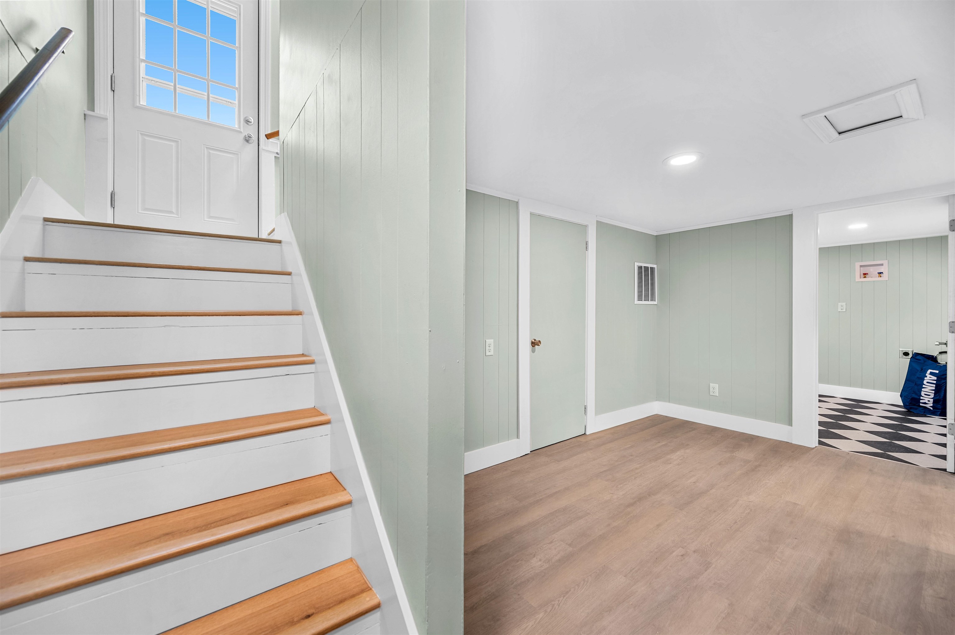 321 State Street Property Photo 29