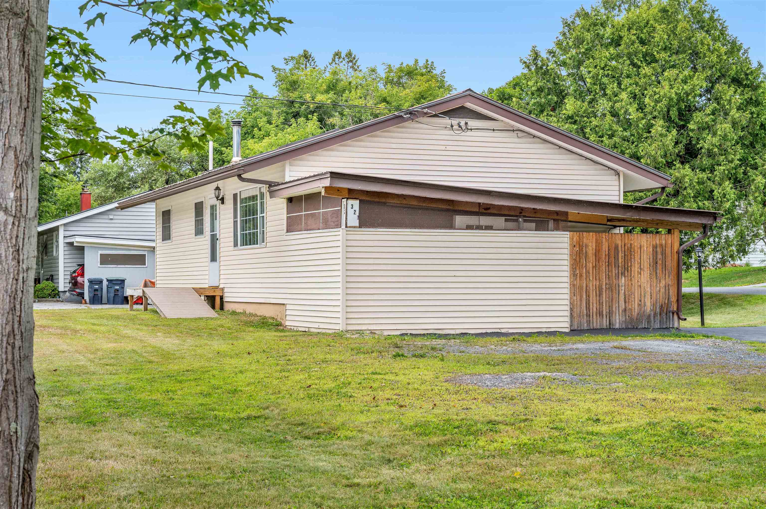 321 State Street Property Photo 47