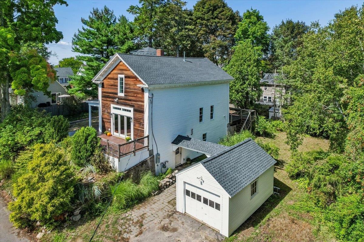 26 Lamonte Street Property Photo 6