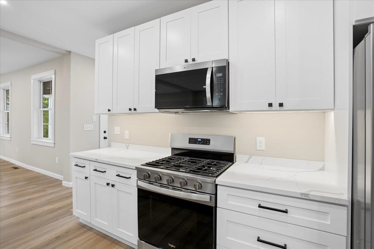 26 Lamonte Street Property Photo 10