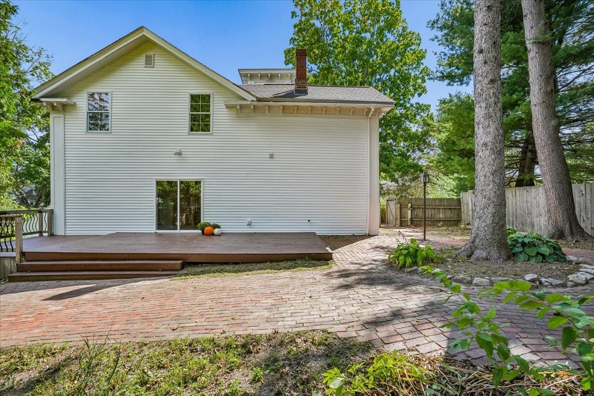 26 Lamonte Street Property Photo 47