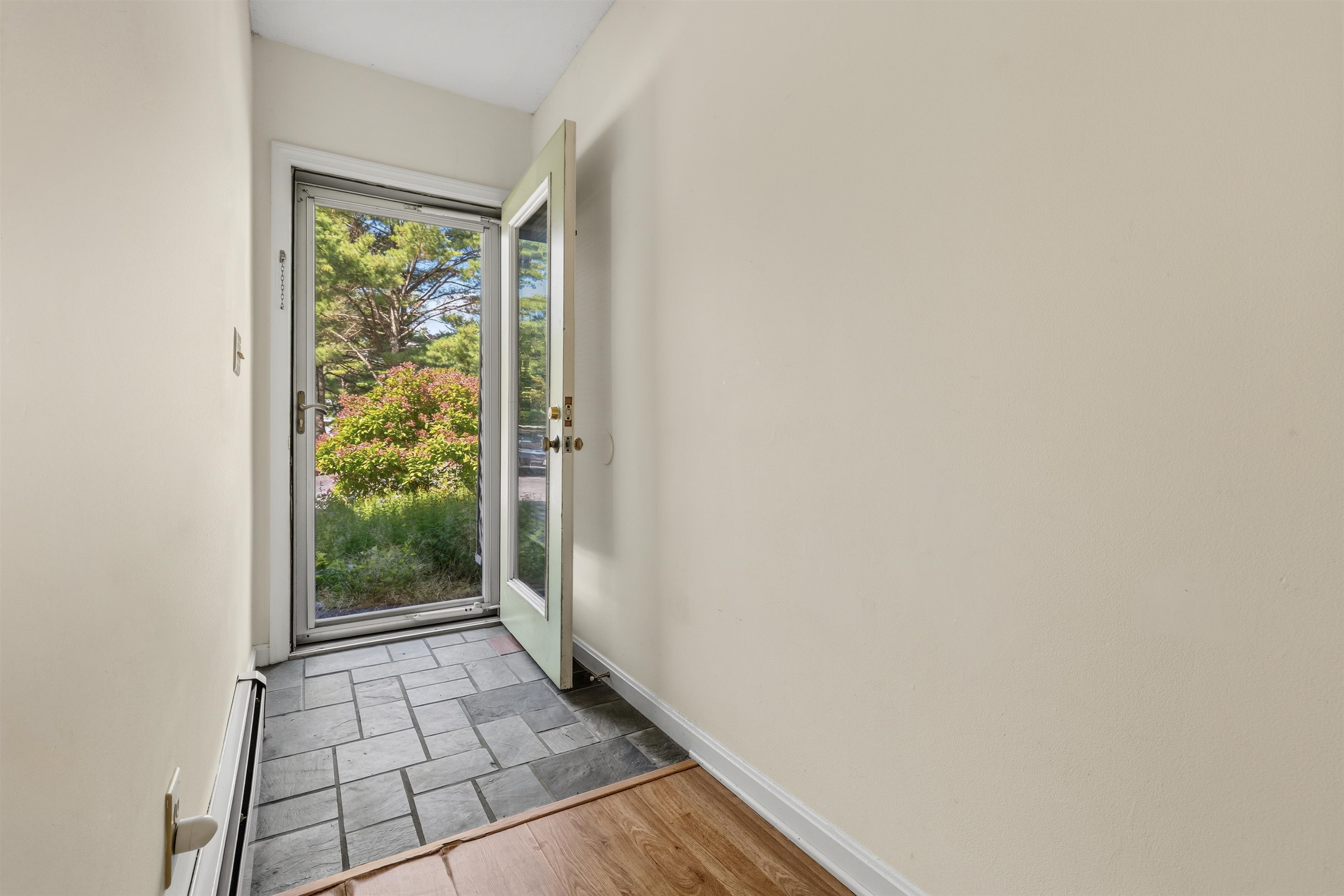 40 Wolf Road Property Photo 2