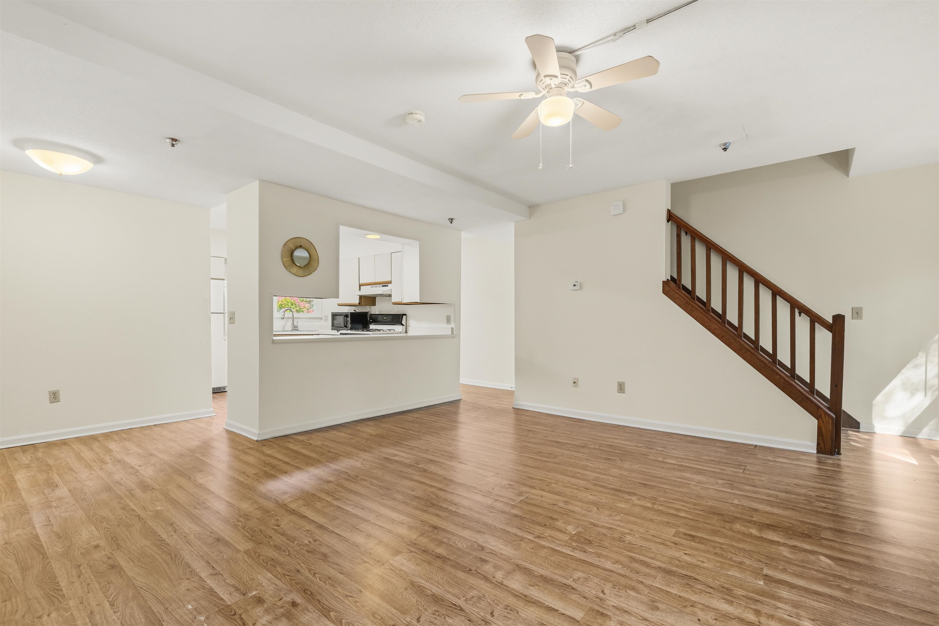 40 Wolf Road Property Photo 5