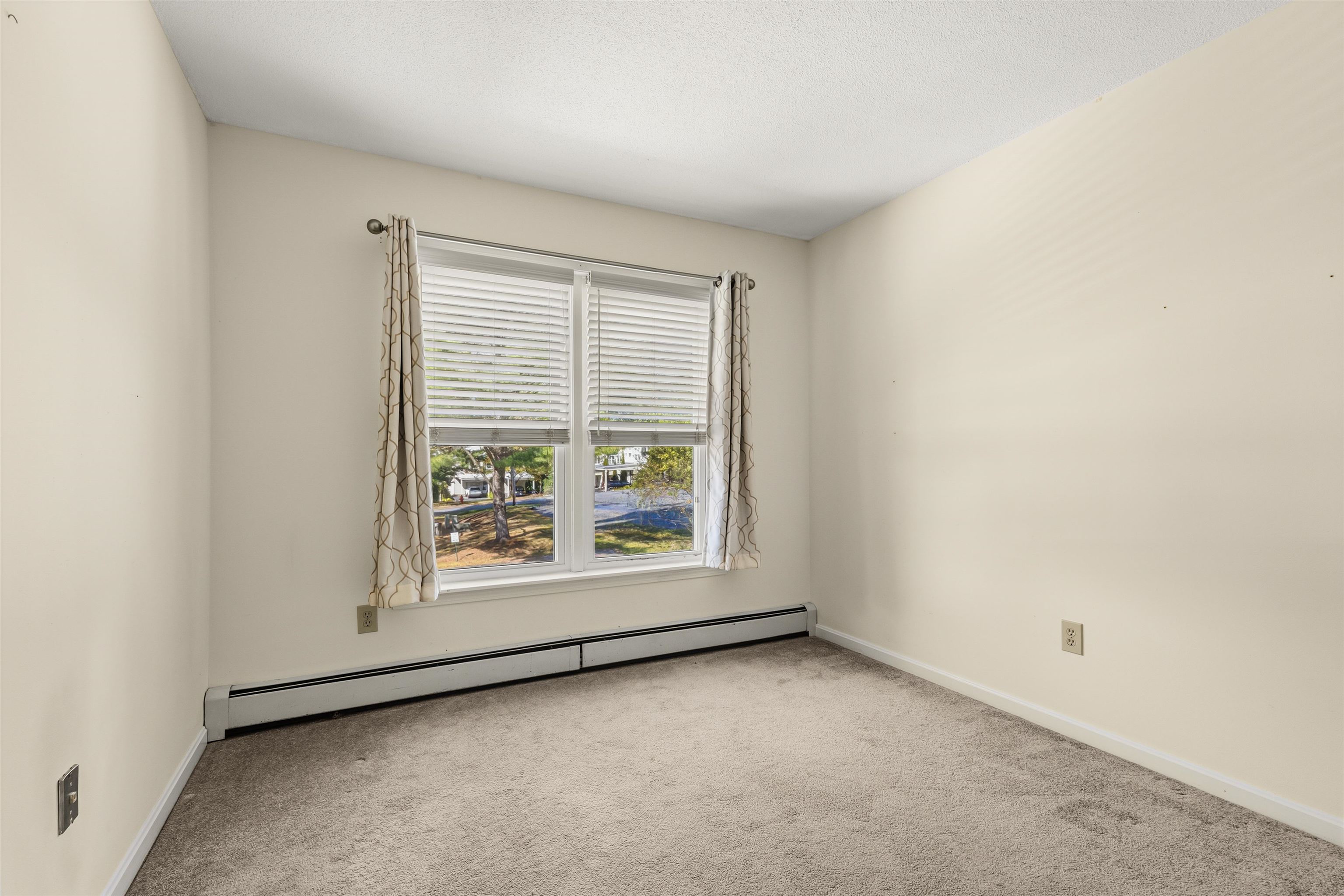 40 Wolf Road Property Photo 17