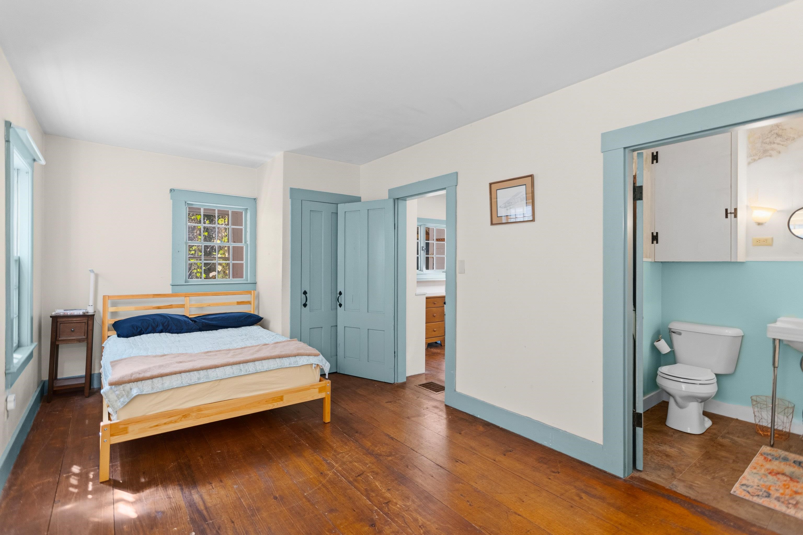 6 Forest Road Property Photo 10
