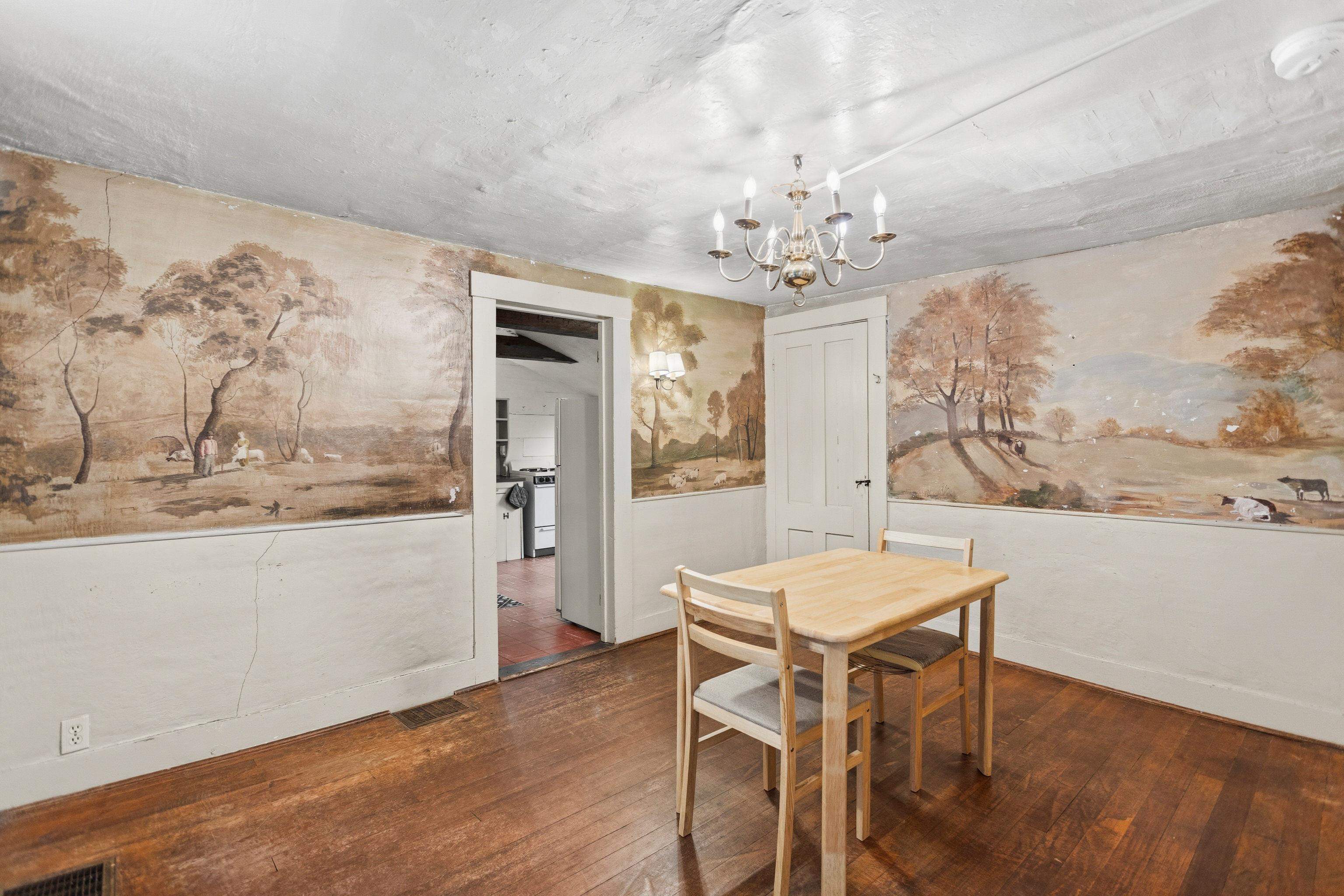 6 Forest Road Property Photo 12
