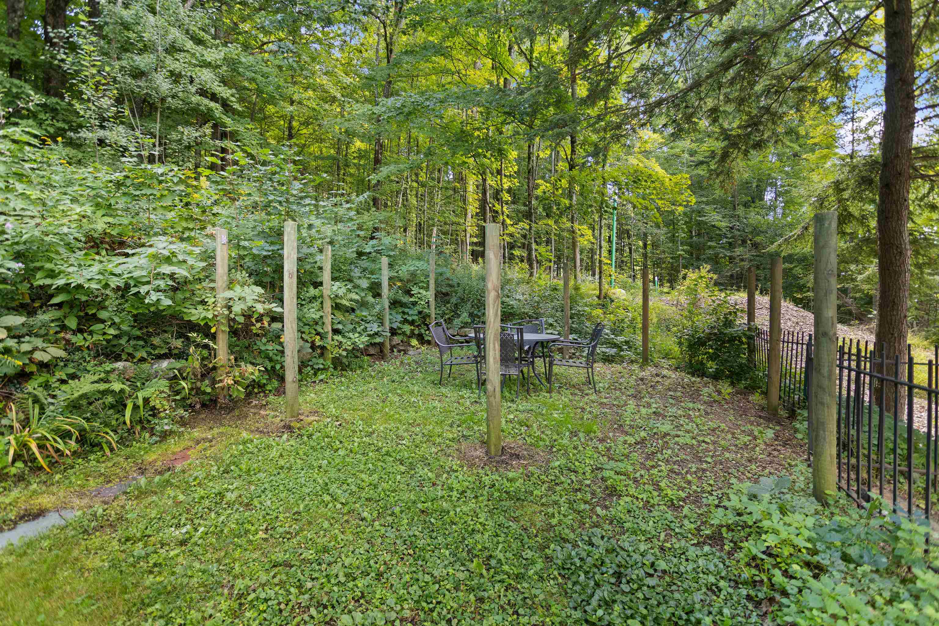 6 Forest Road Property Photo 32