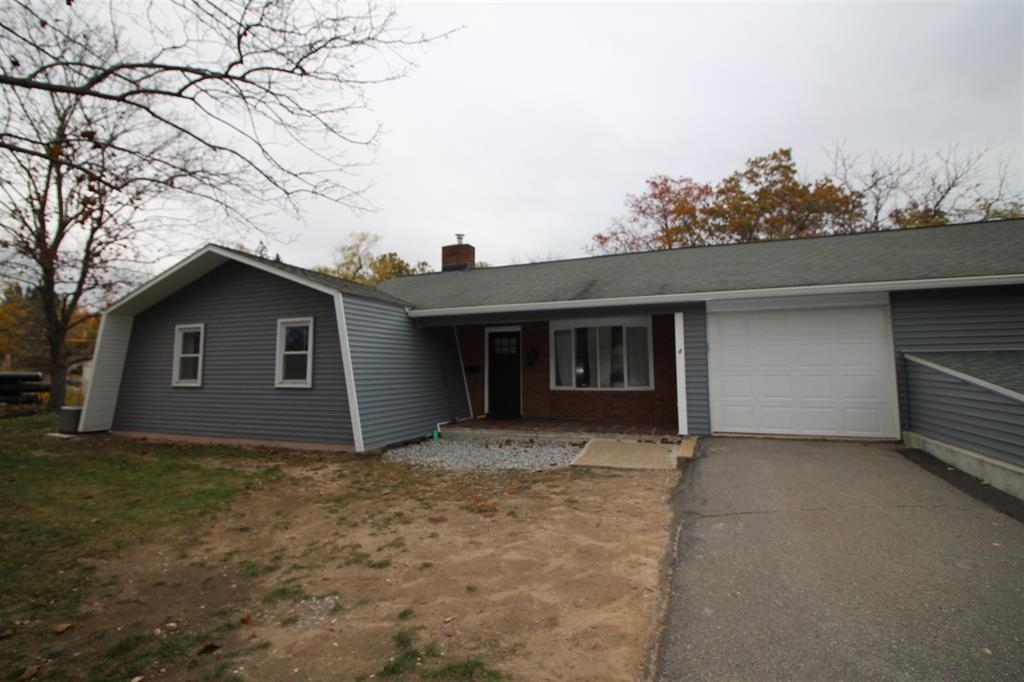 4 Ferland Drive Property Photo 1