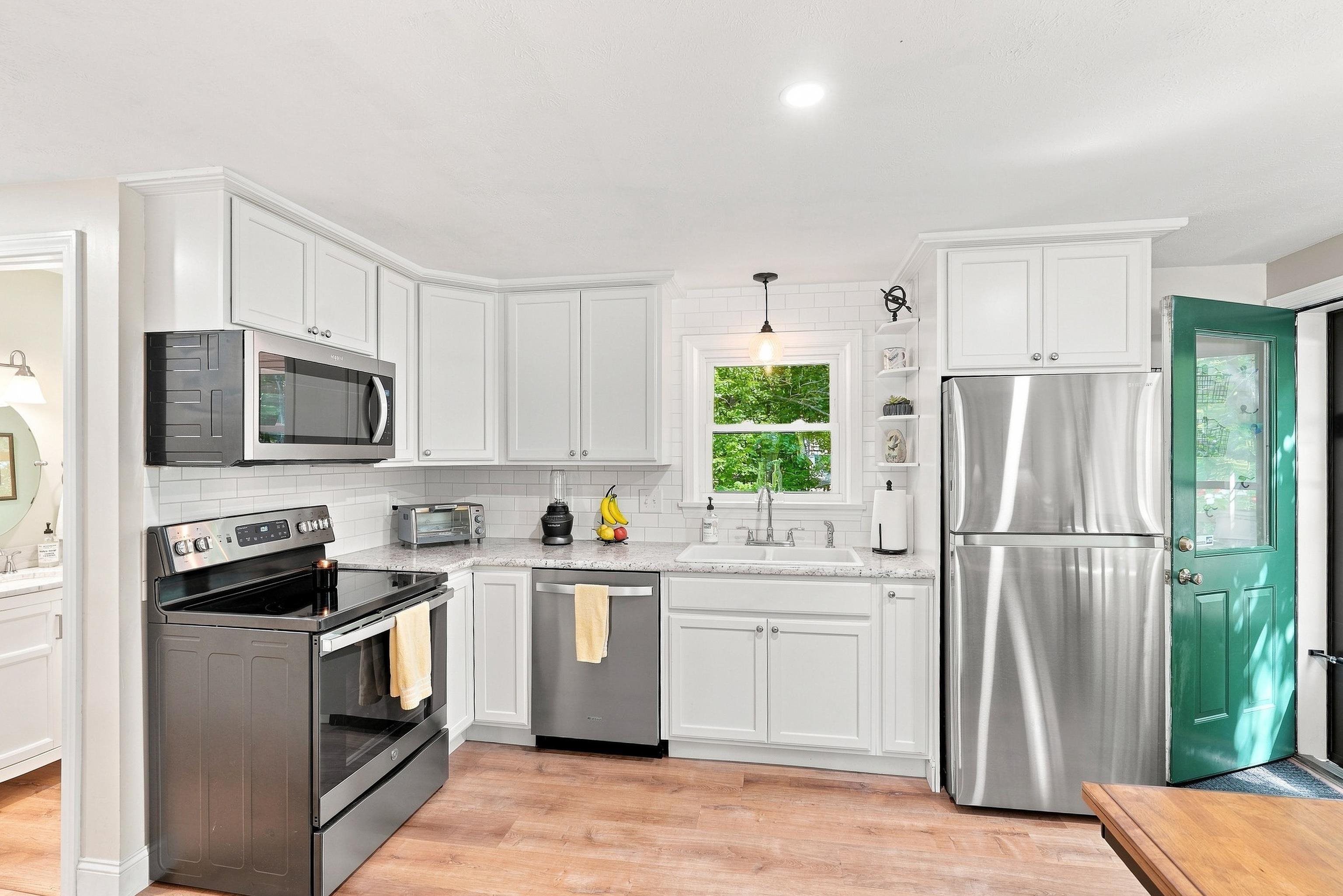 54 Metalak Drive Property Photo 4