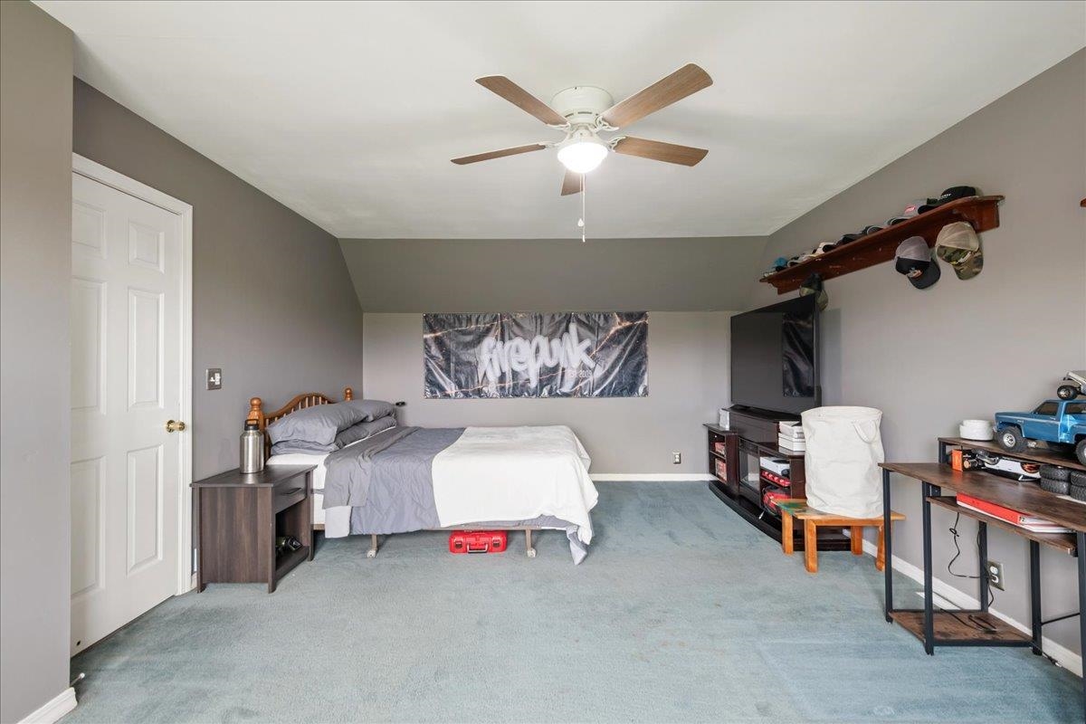381 Bennett Road Property Photo 24