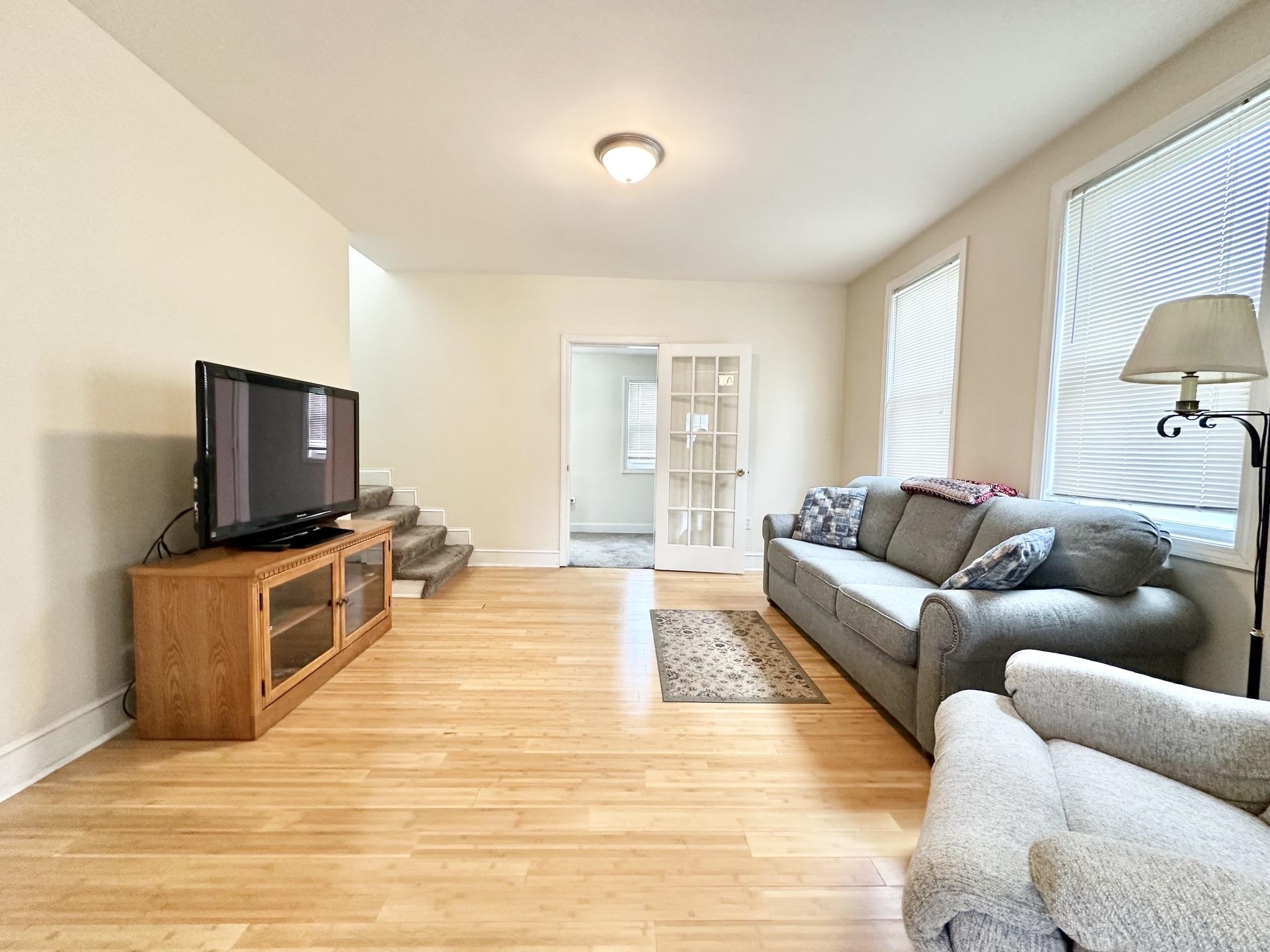 132 Rhode Island Avenue Property Photo 12