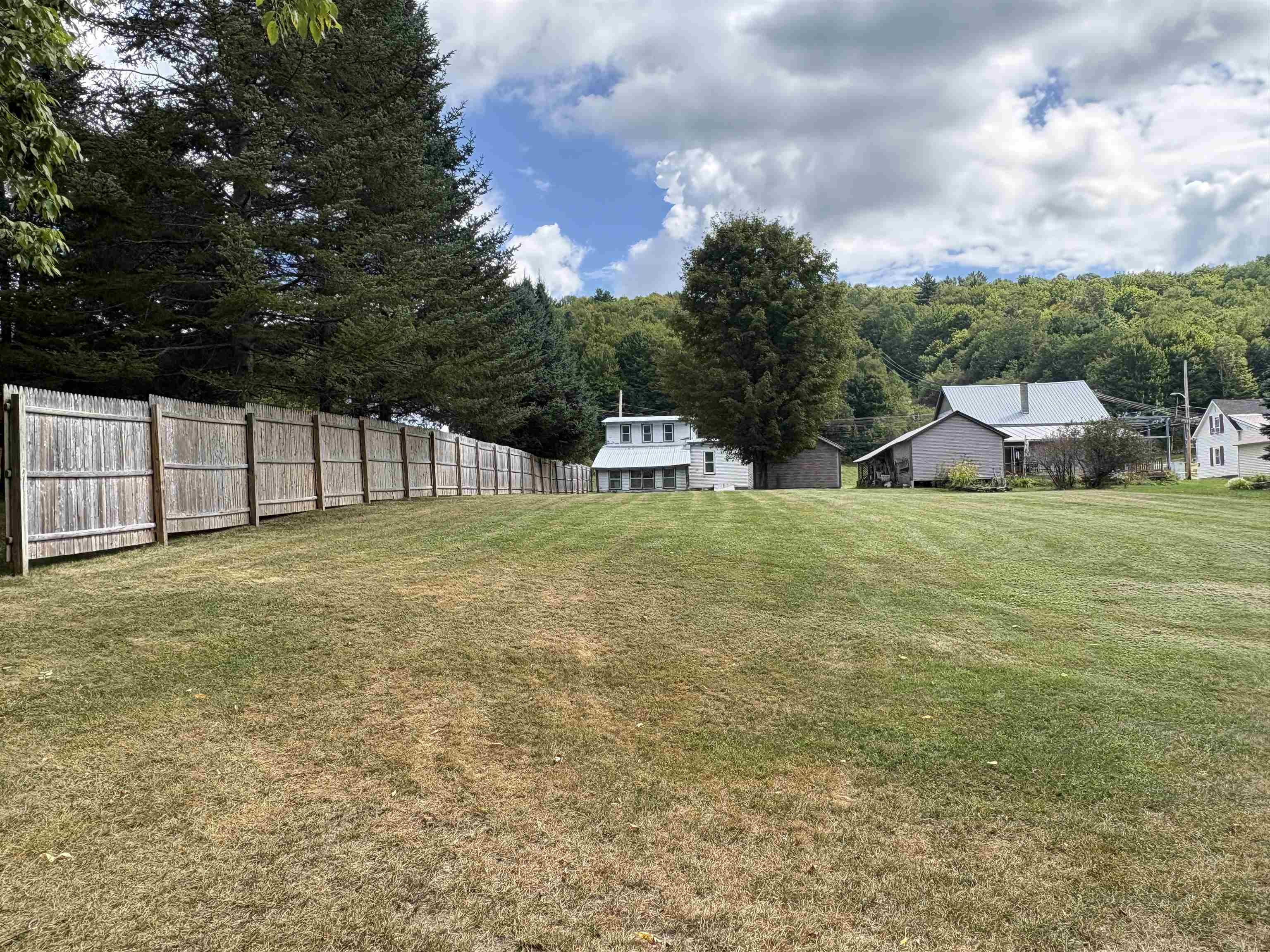 195-203 King Street Property Photo 27