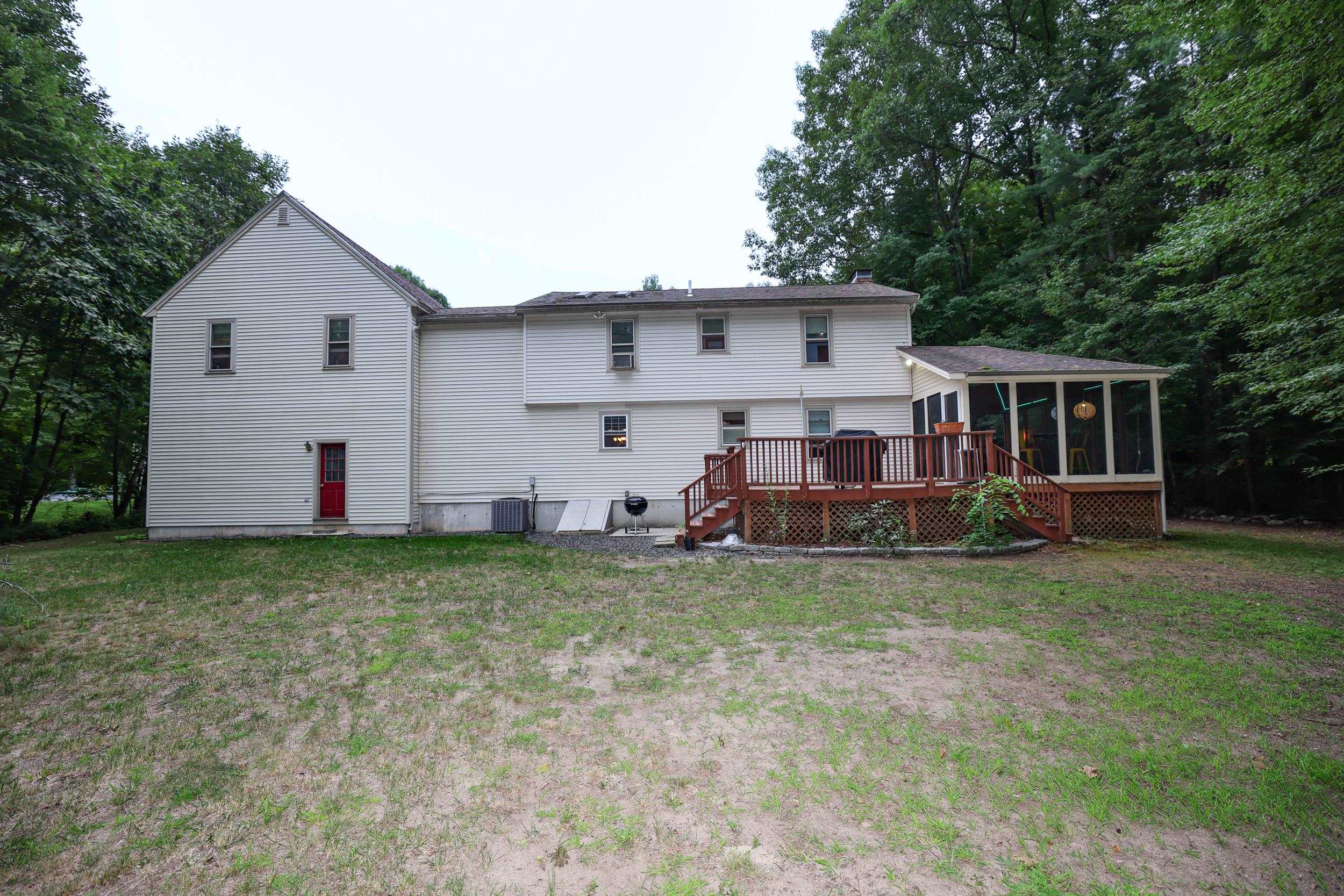 8 Raelynn Drive Property Photo 22