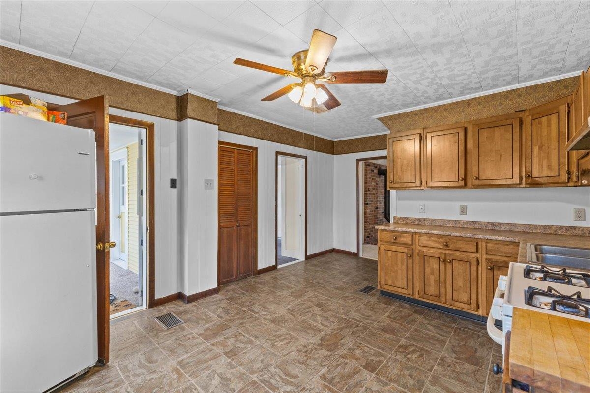 49 Canada Street Property Photo 22
