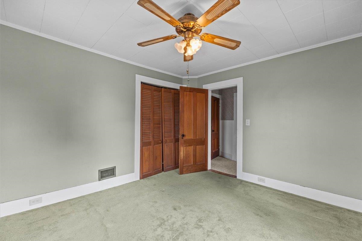 49 Canada Street Property Photo 37