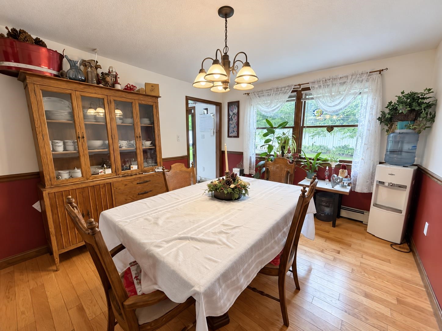 76 Wood Street Property Photo 8