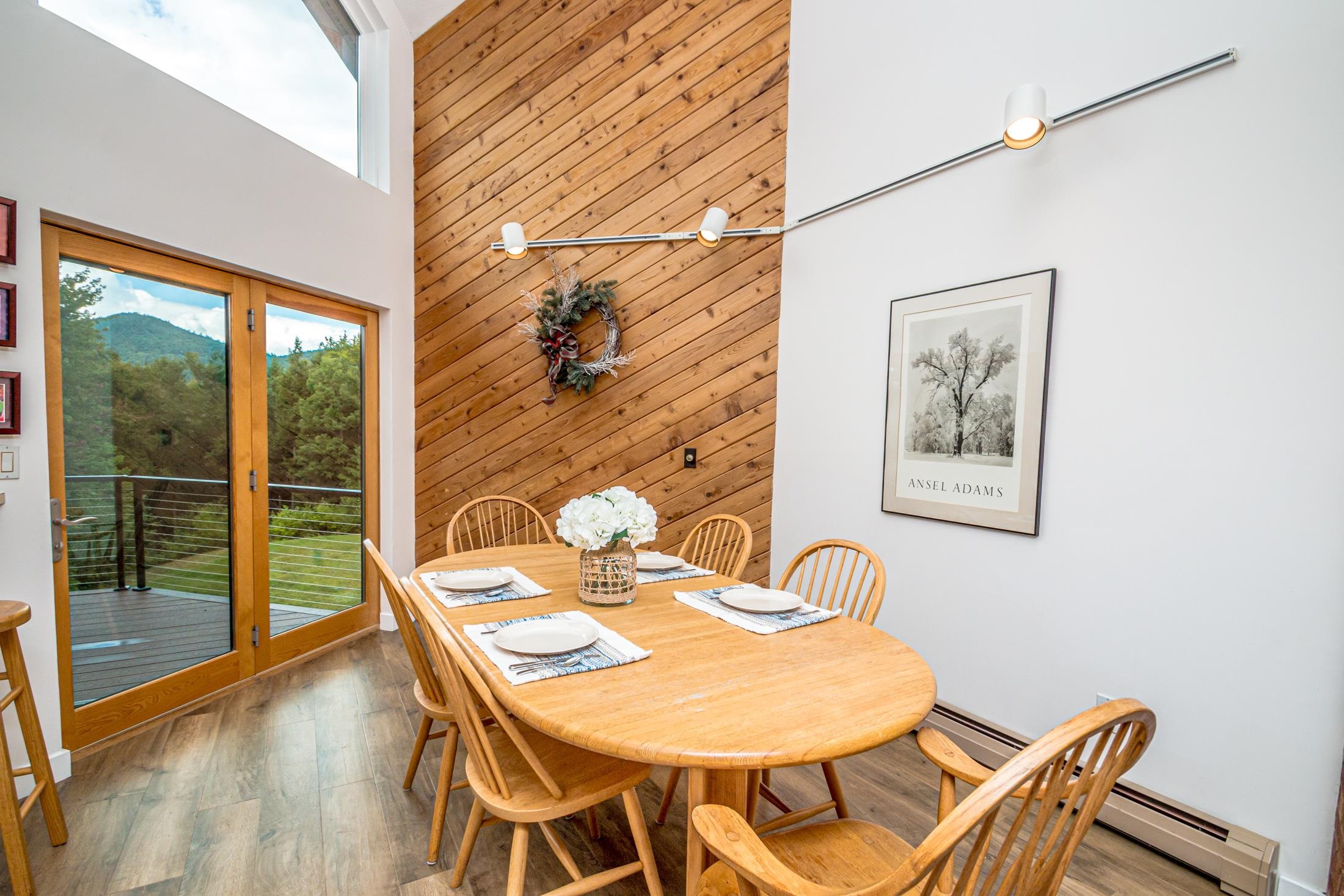7 Top Notch Road Property Photo 13