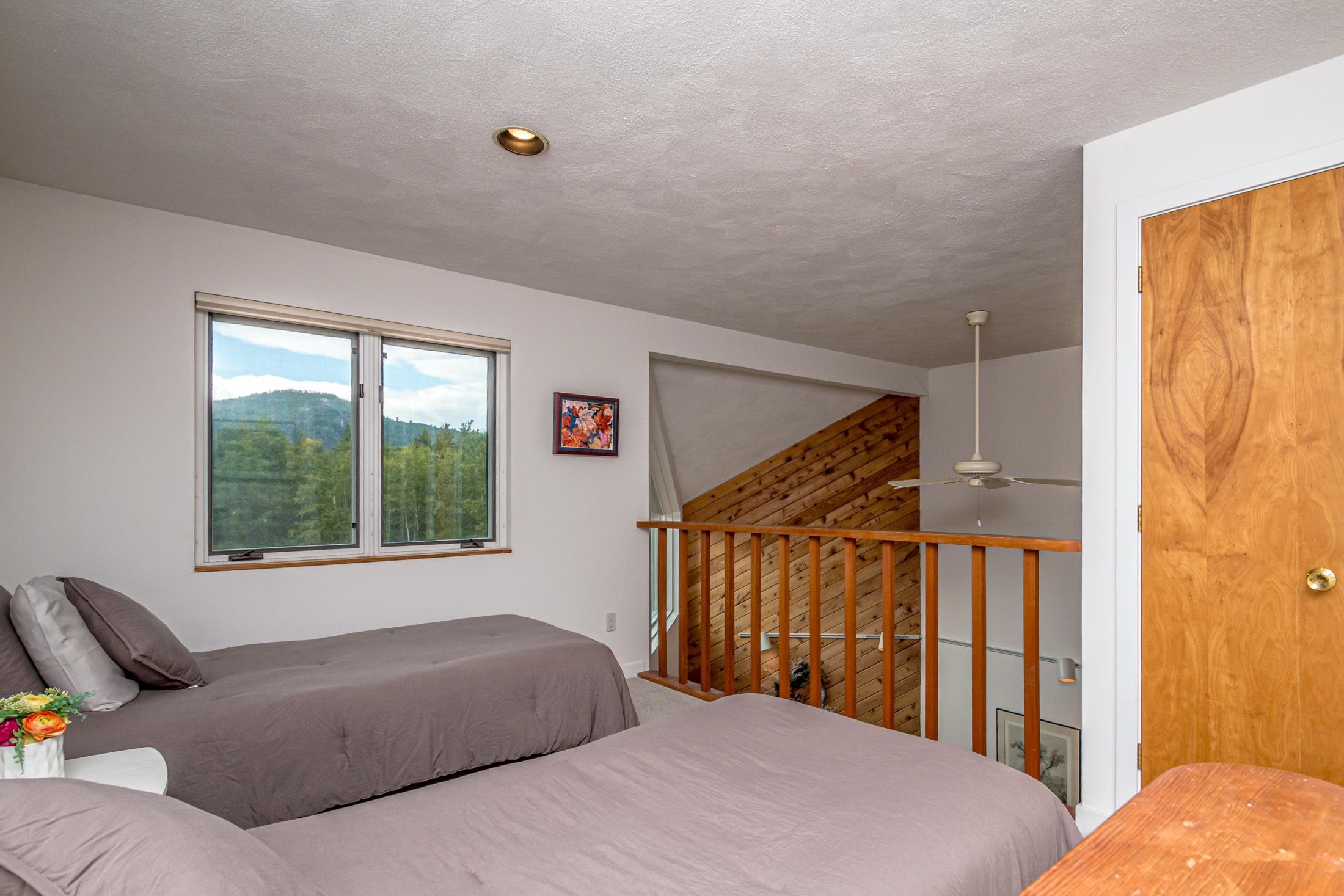 7 Top Notch Road Property Photo 40