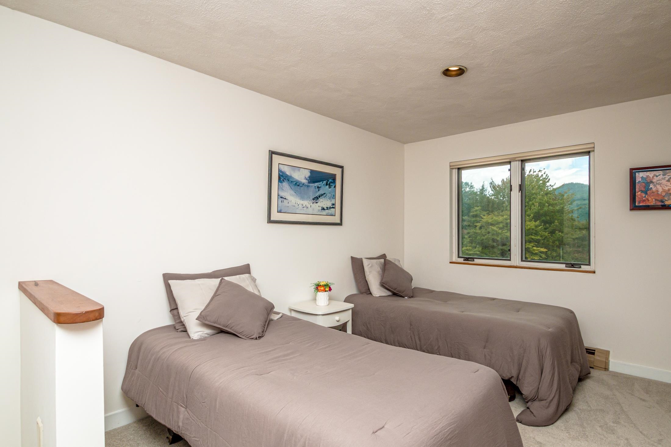 7 Top Notch Road Property Photo 41