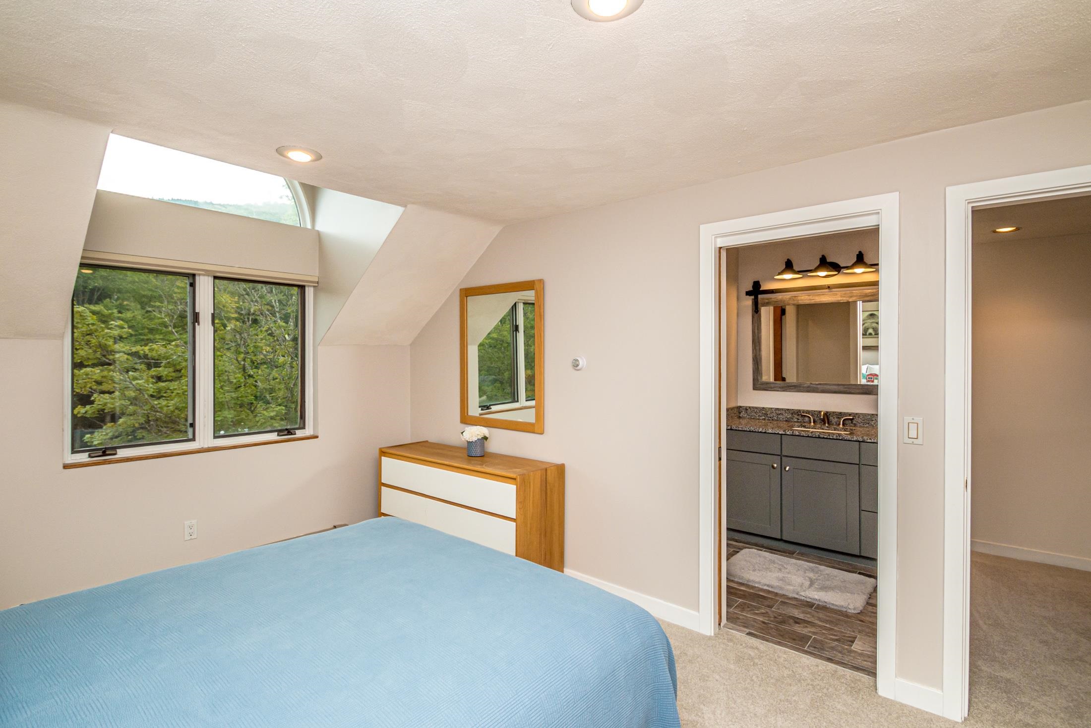7 Top Notch Road Property Photo 46