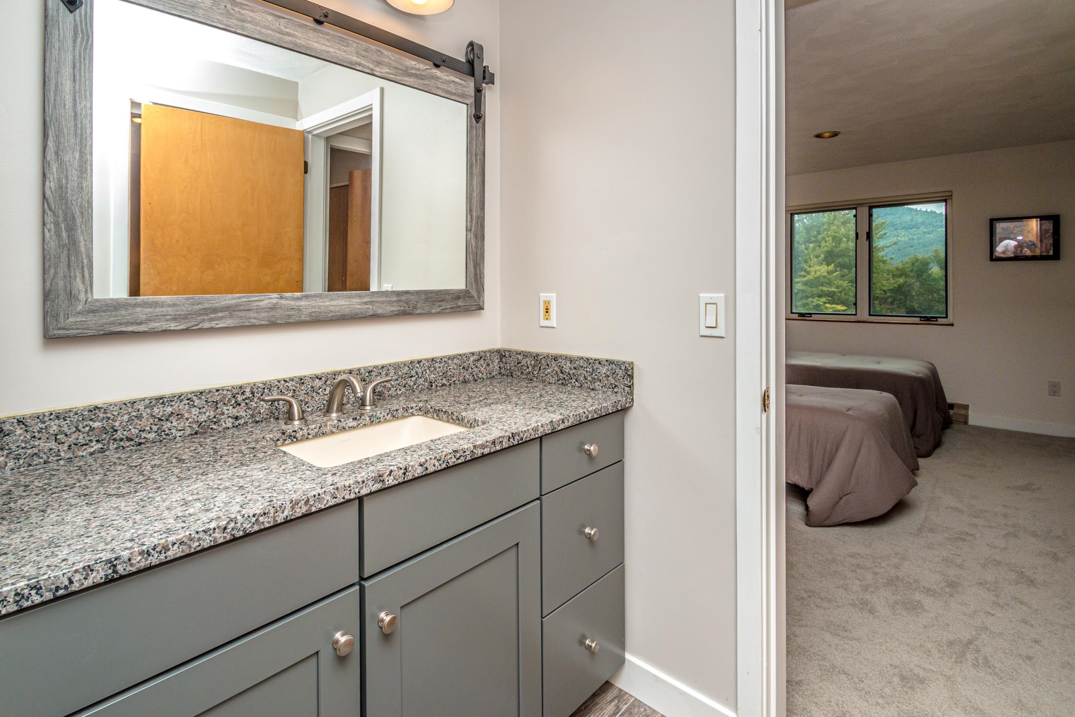7 Top Notch Road Property Photo 51
