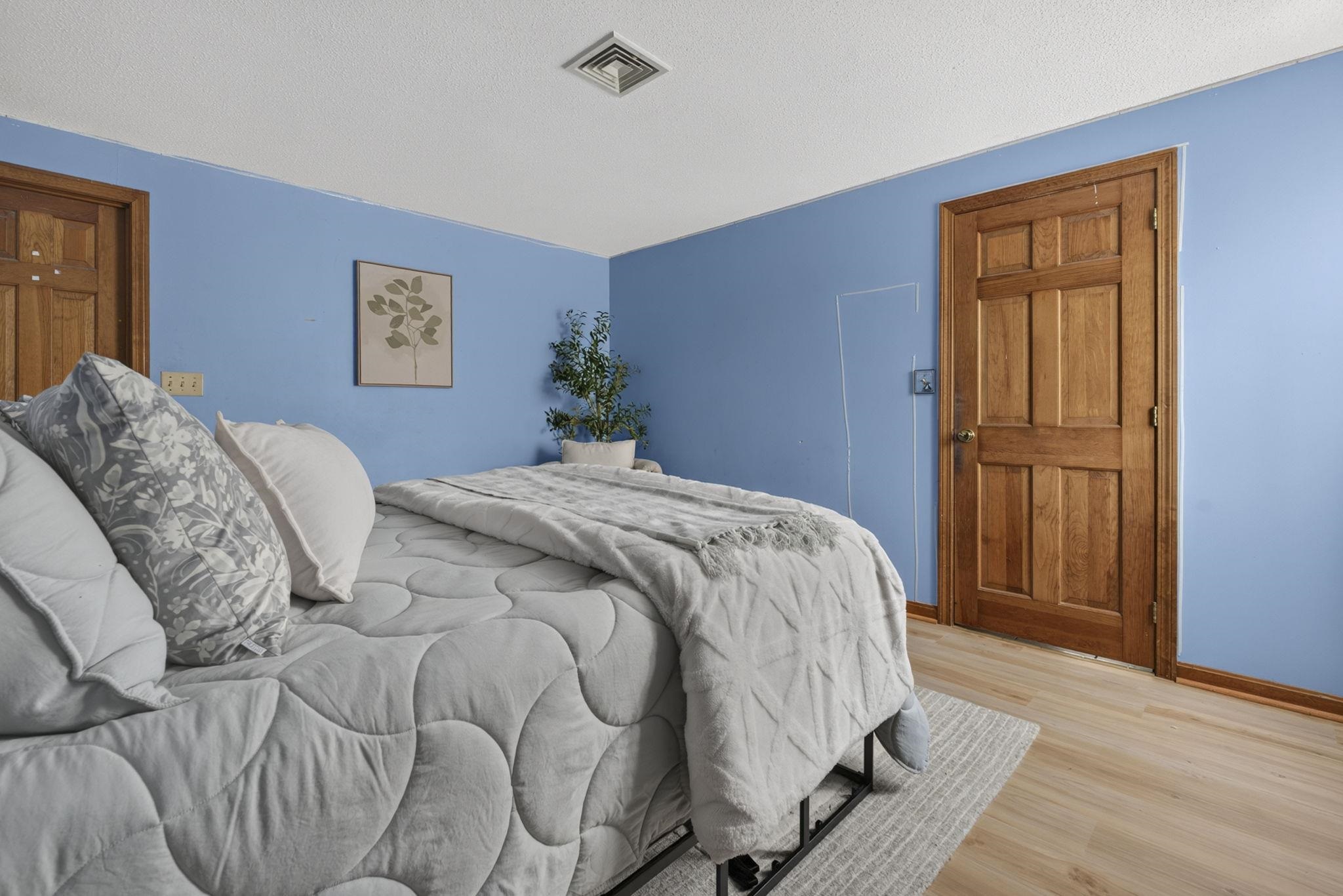 61 Stacey Circle Property Photo 20