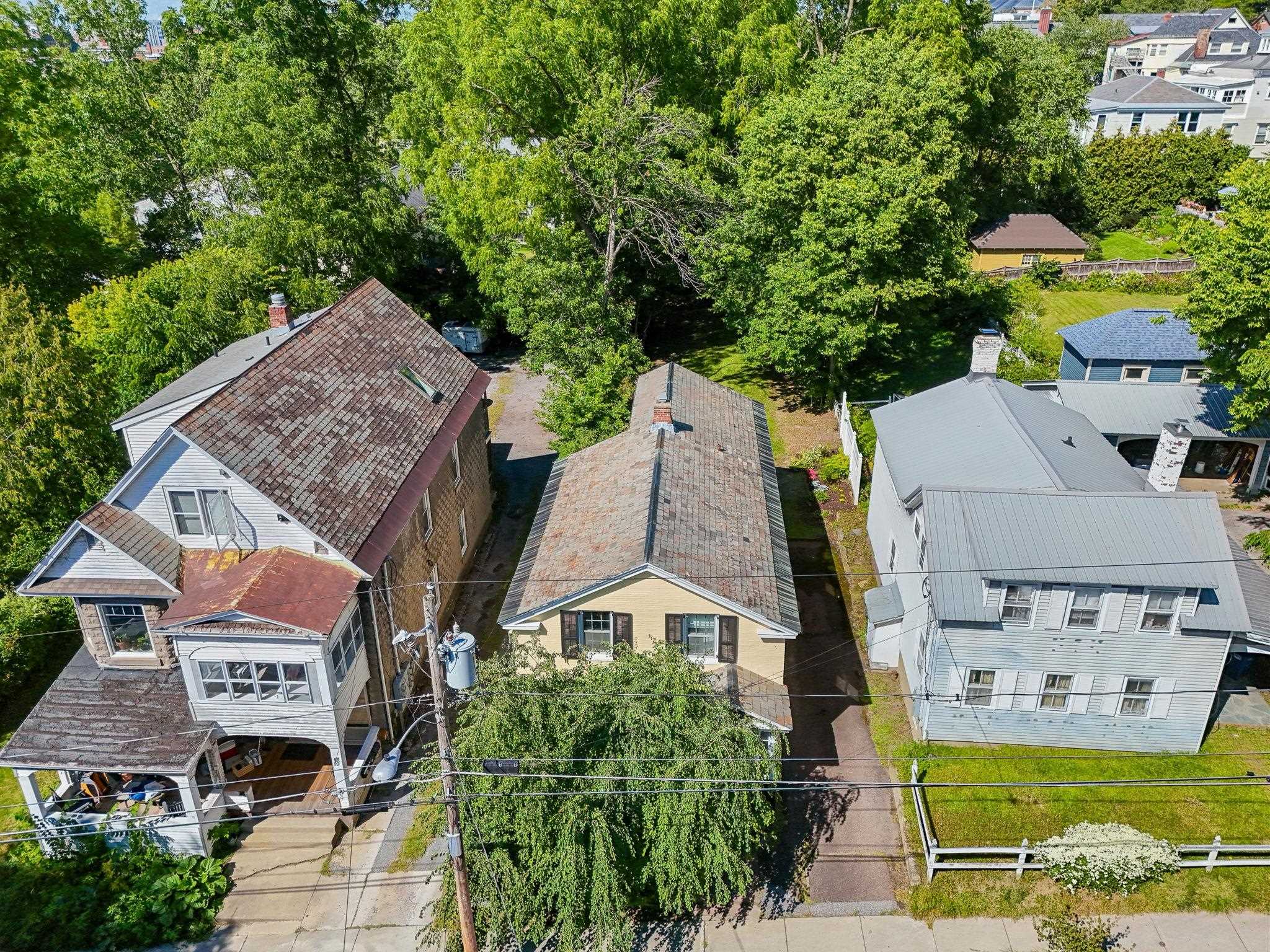 76 Spruce Street Property Photo 4