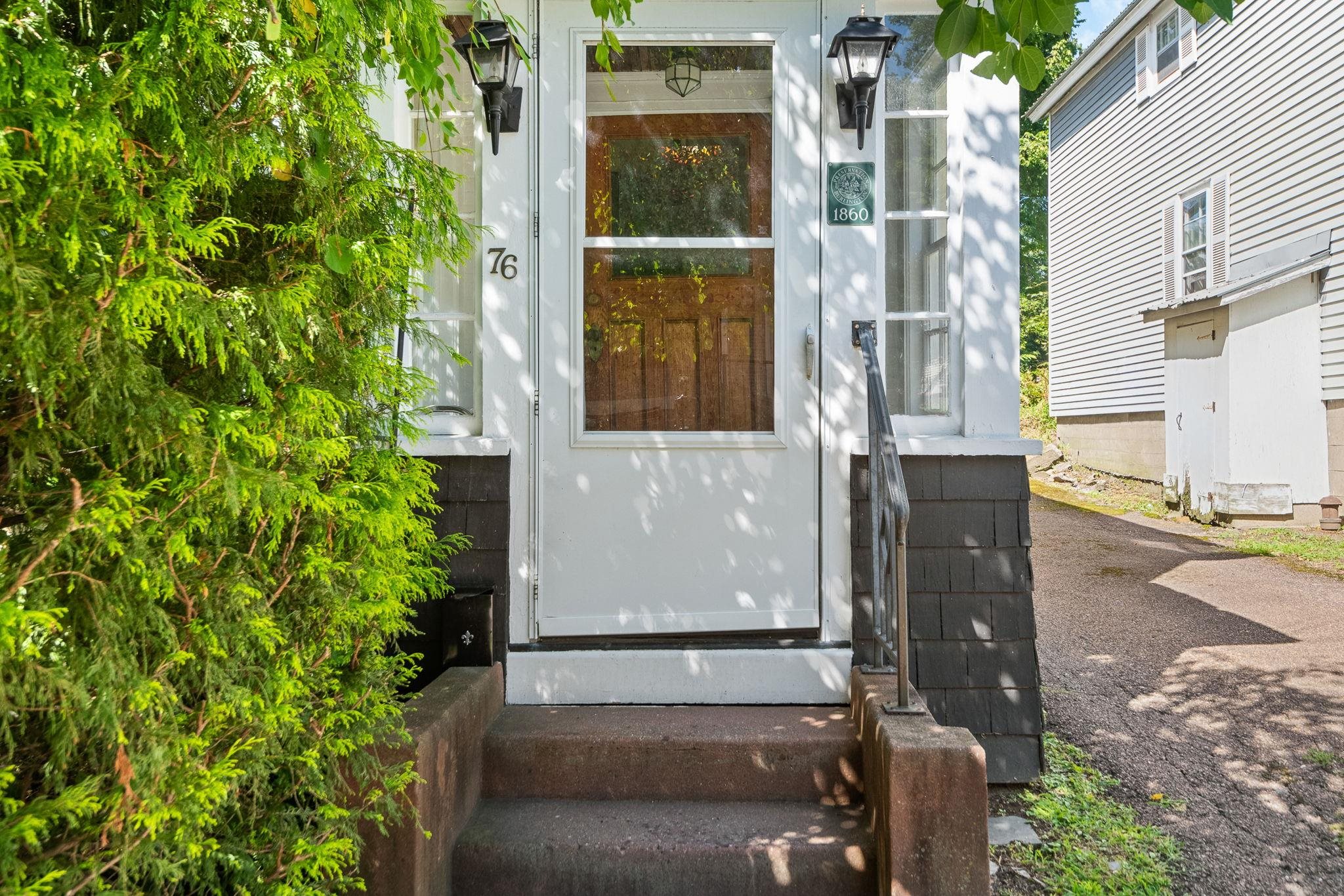 76 Spruce Street Property Photo 7