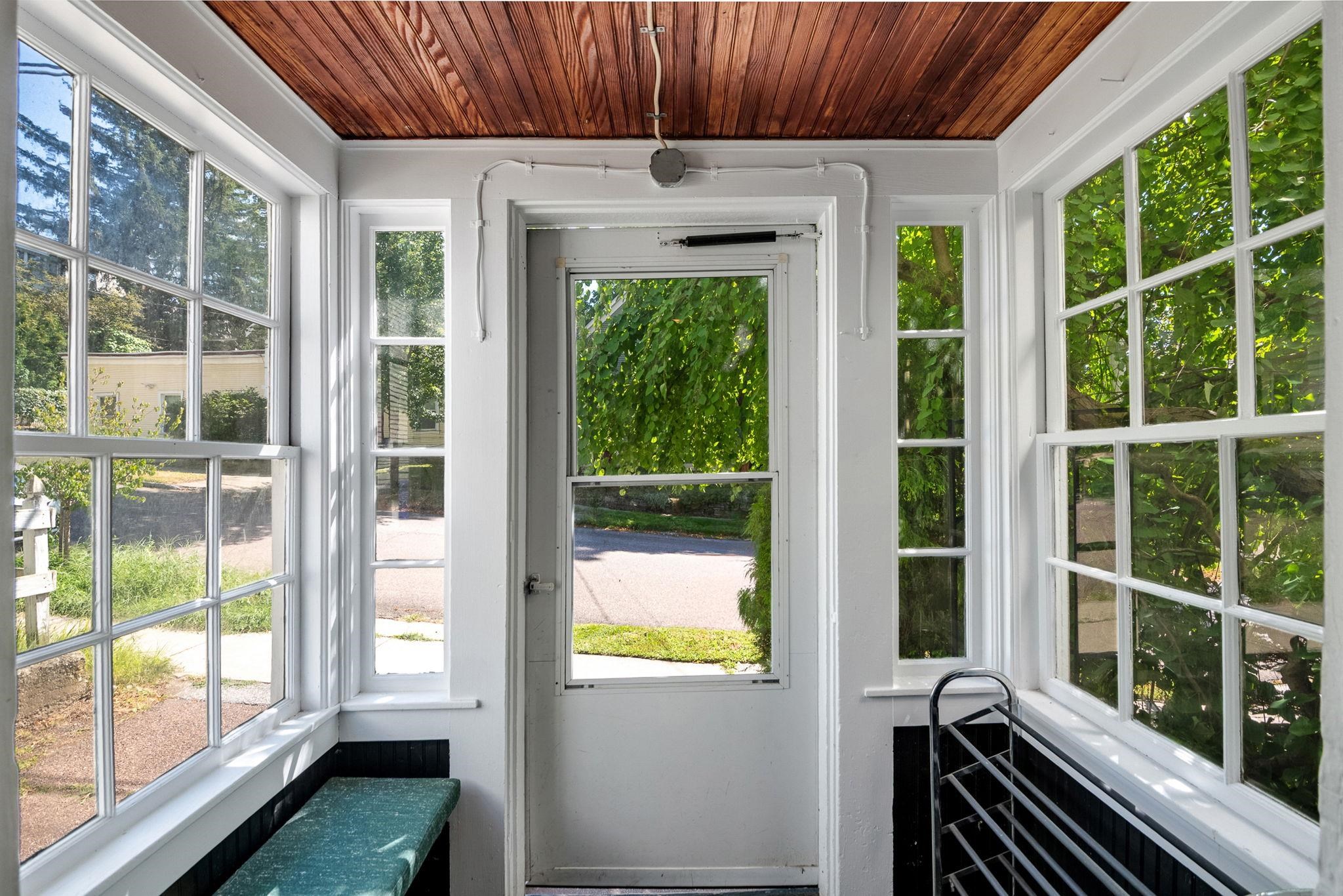 76 Spruce Street Property Photo 8
