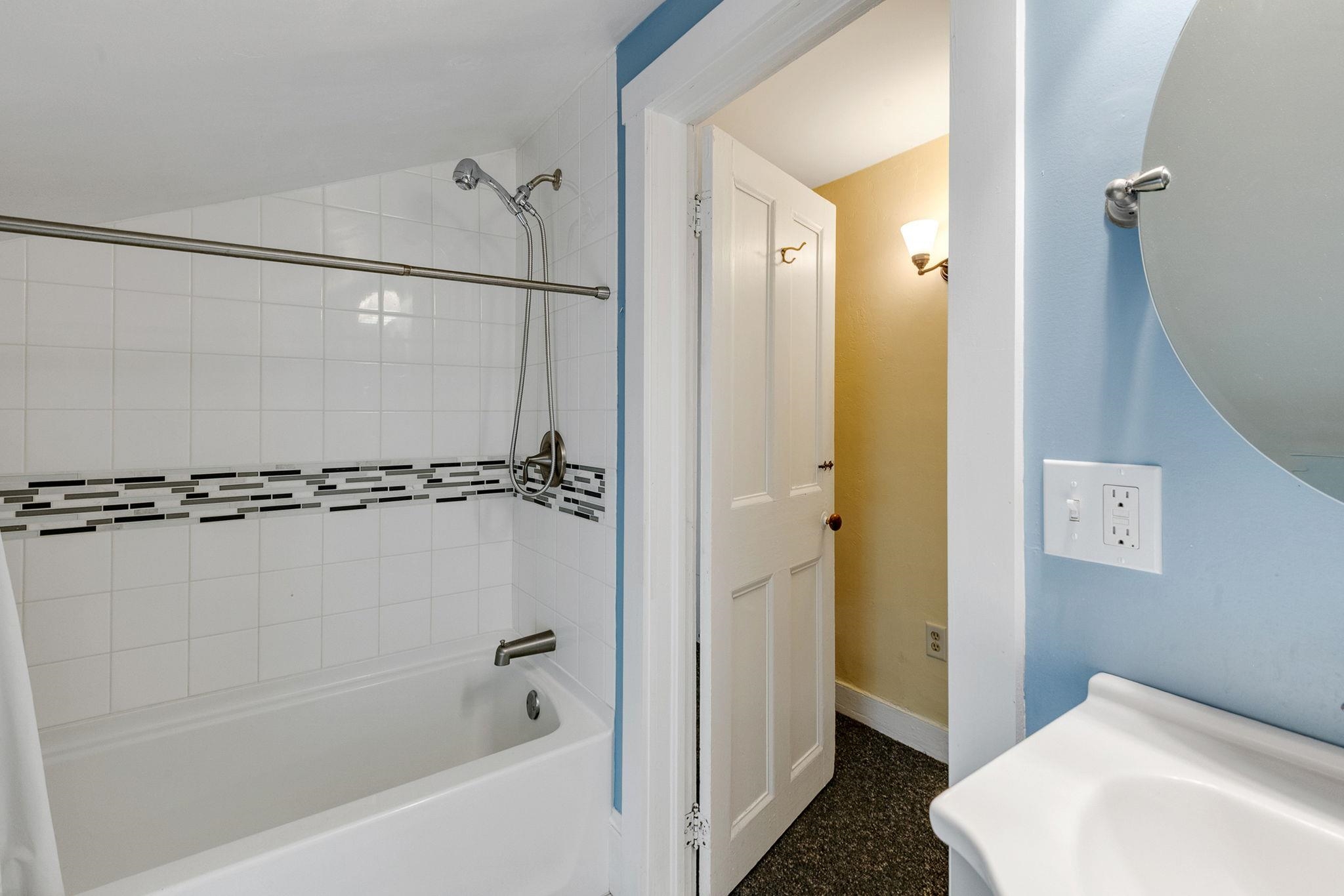 76 Spruce Street Property Photo 43