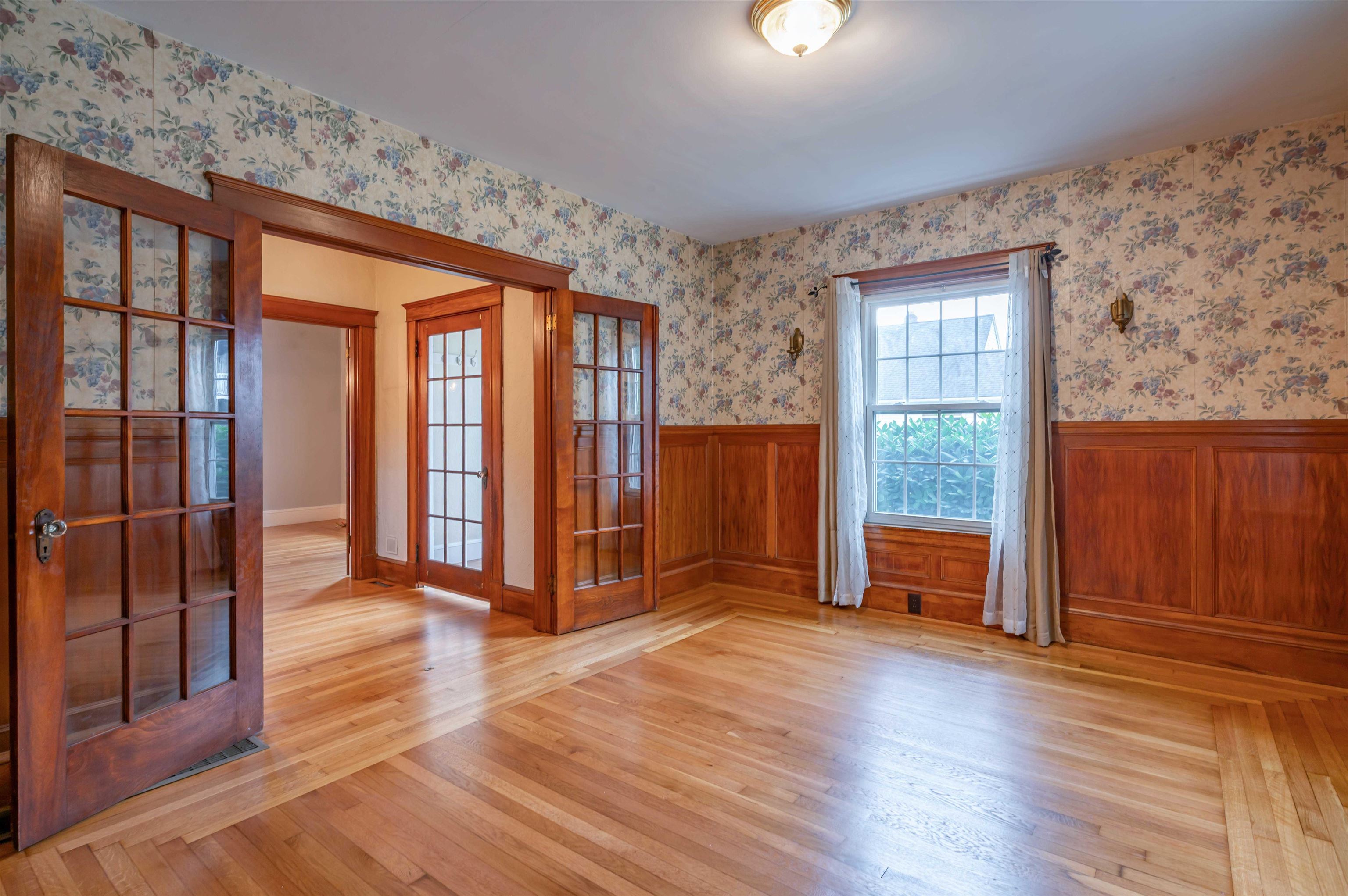 15 New Street Property Photo 9