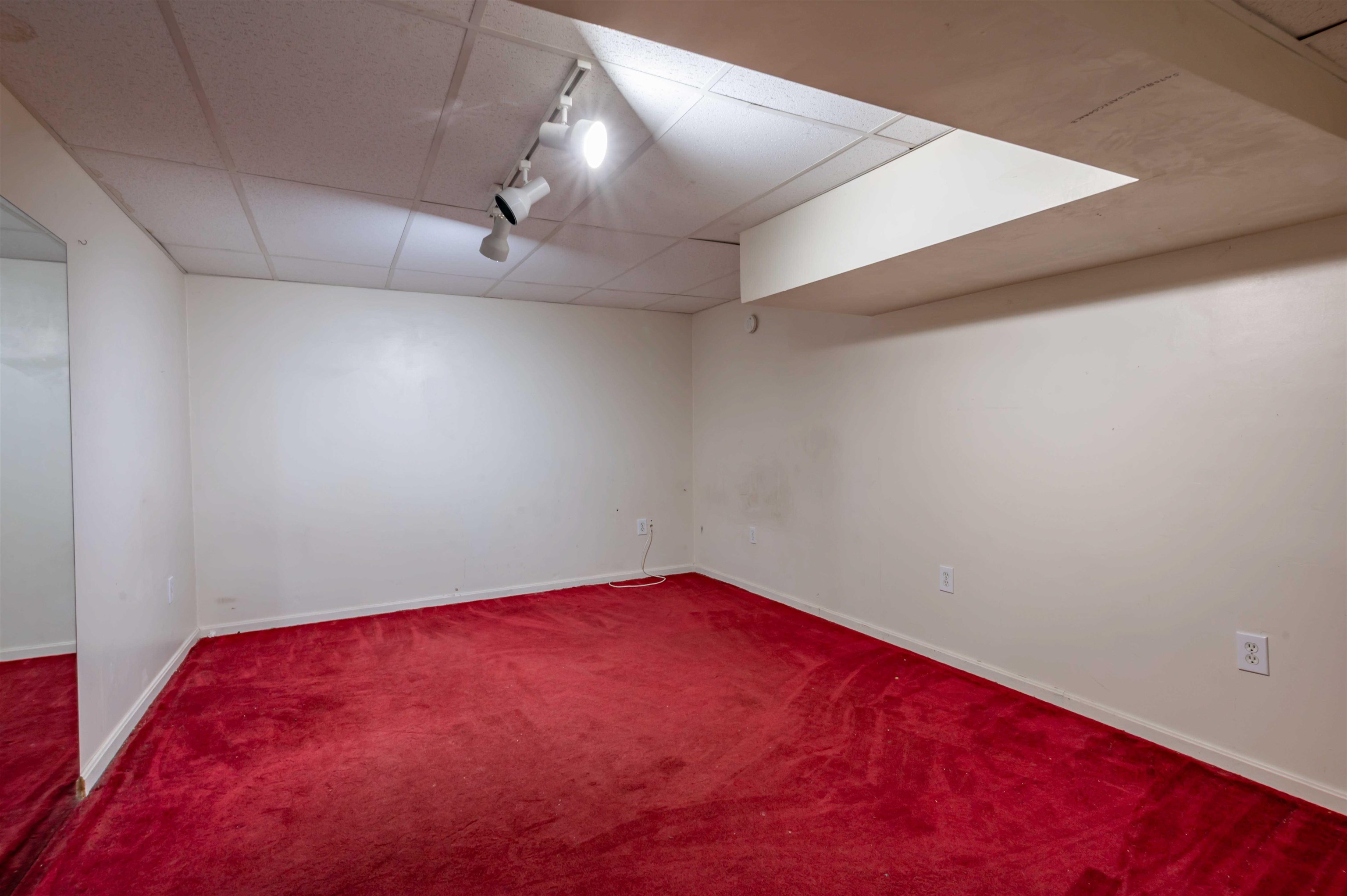 15 New Street Property Photo 46