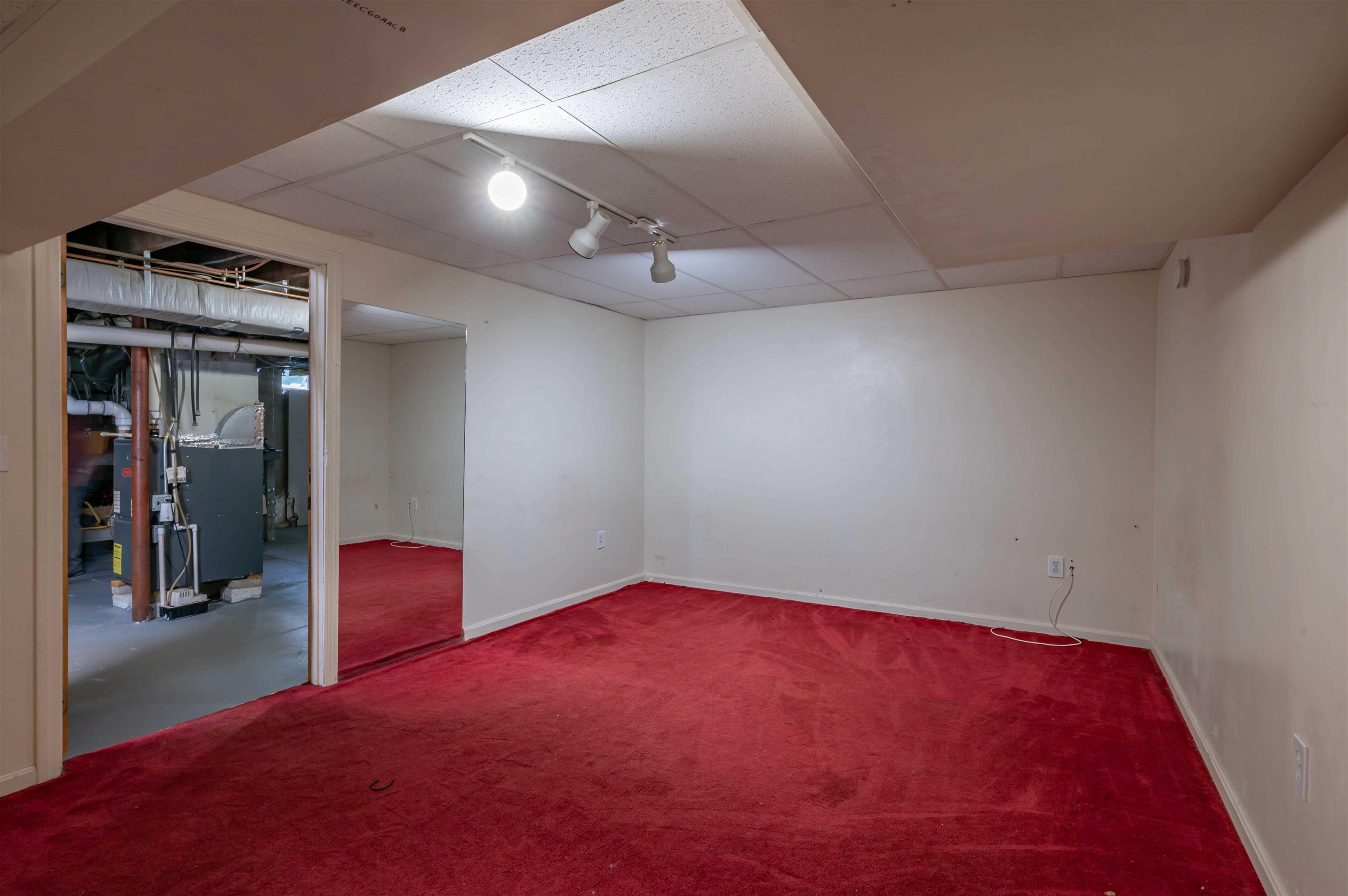 15 New Street Property Photo 47