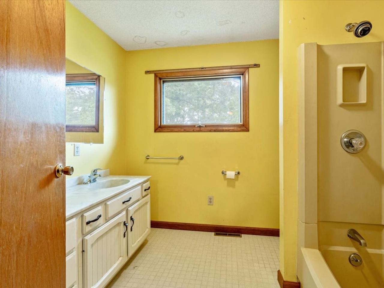 8 Patrick Street Property Photo 22