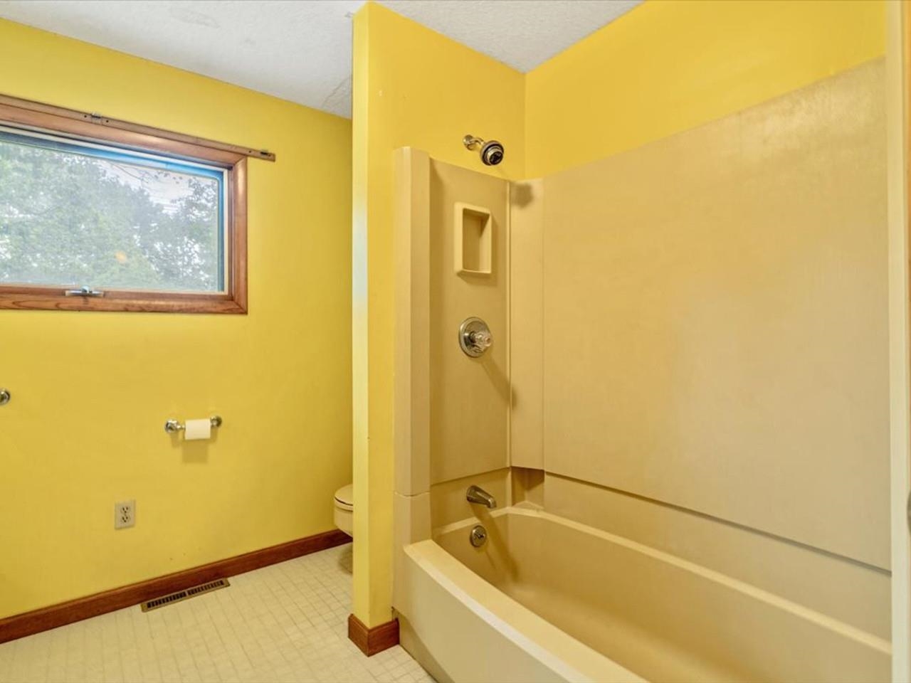 8 Patrick Street Property Photo 23