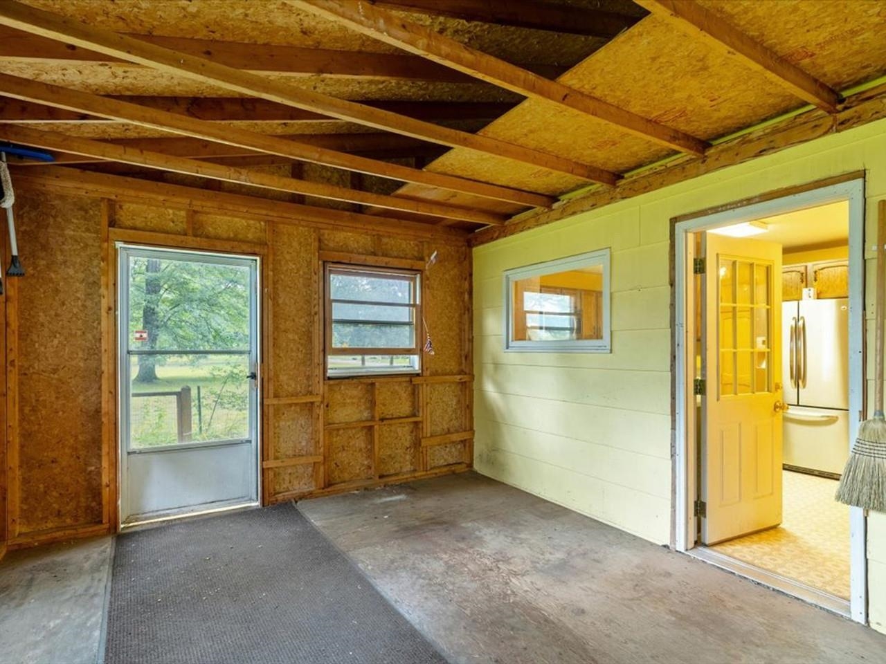 8 Patrick Street Property Photo 32