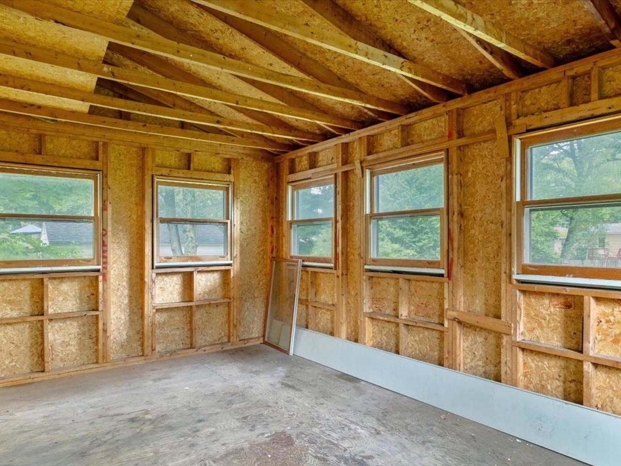 8 Patrick Street Property Photo 33