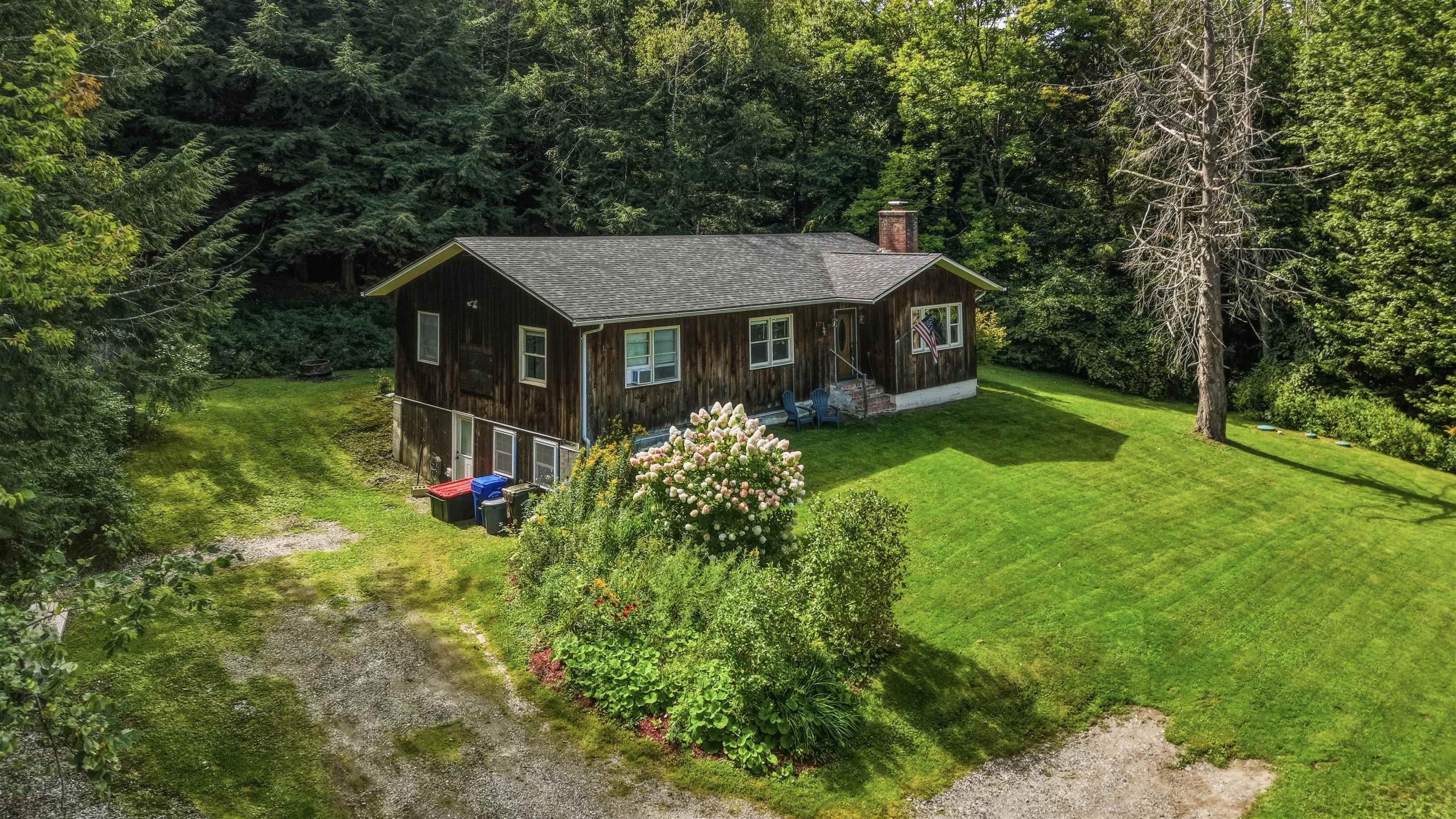 1190 Huntington Road Property Photo 1