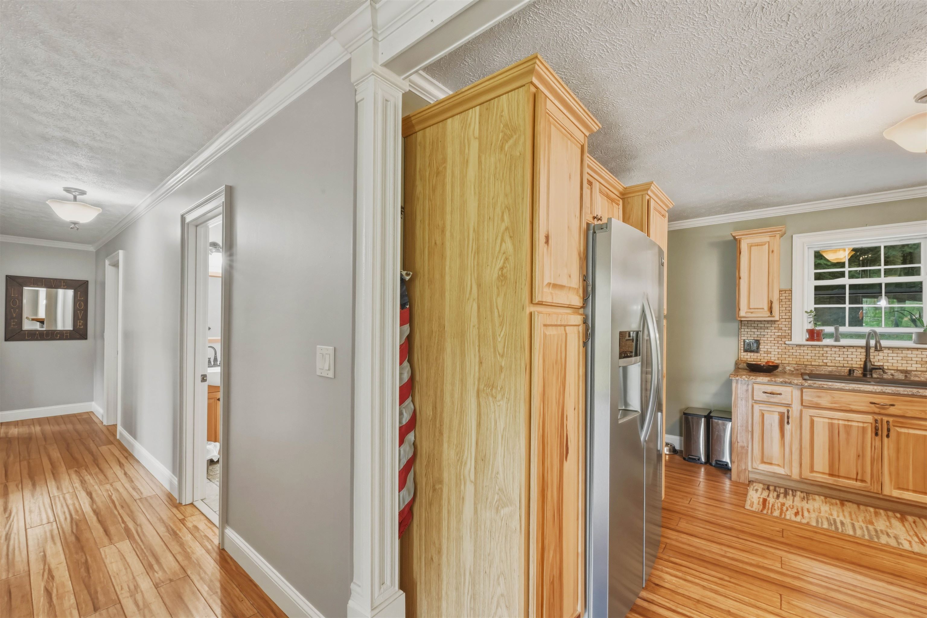 1190 Huntington Road Property Photo 12