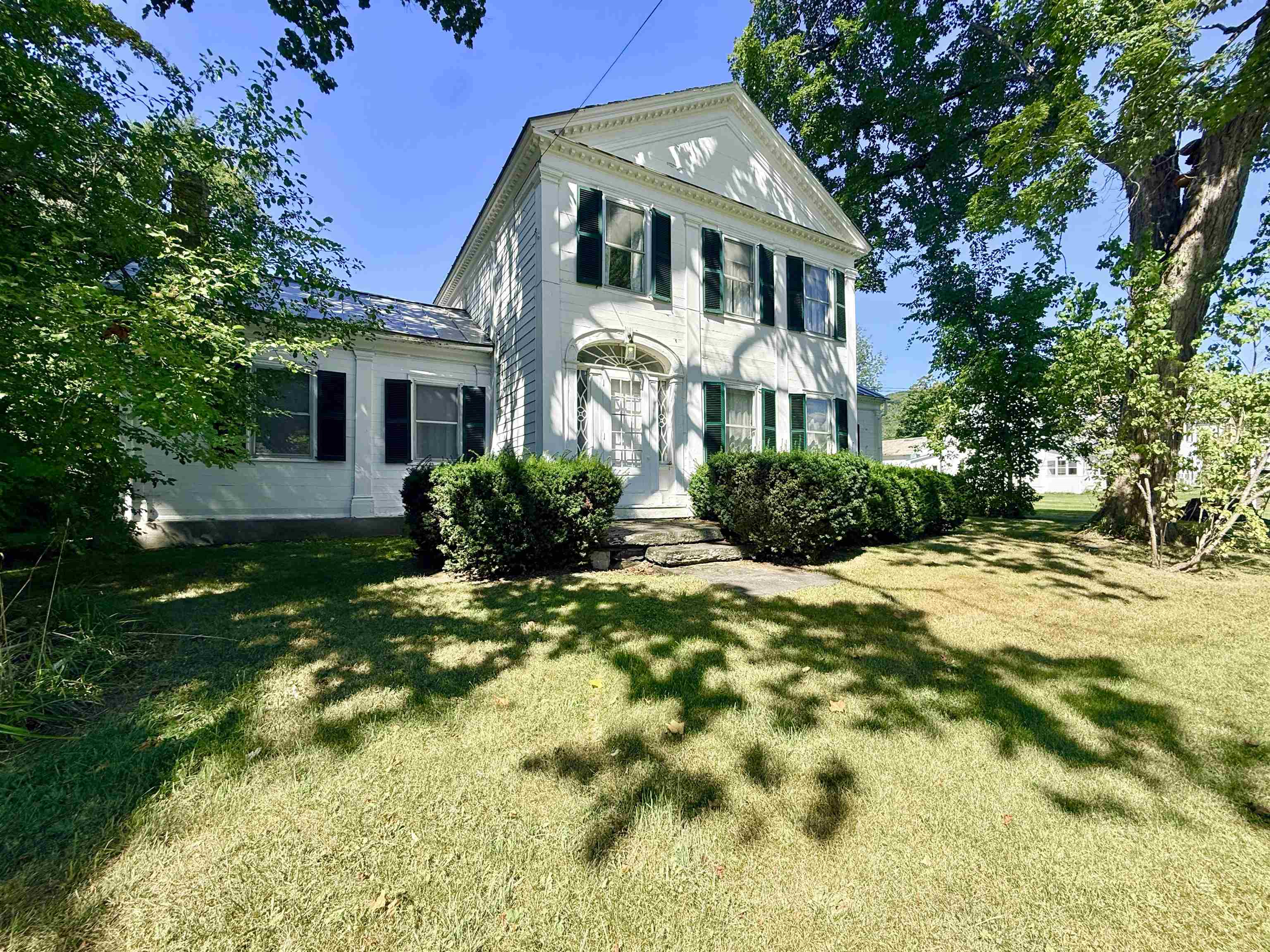 1441 East Main Street Property Photo 1