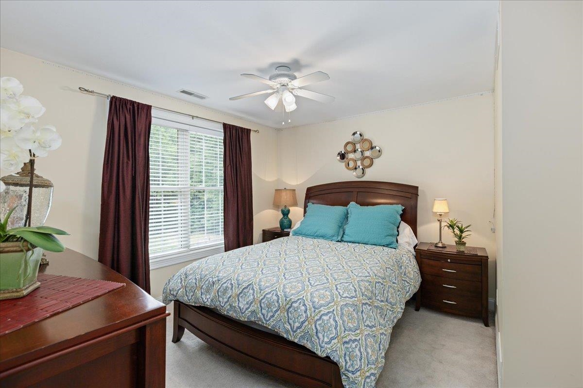 1049 Bridge Street Property Photo 31