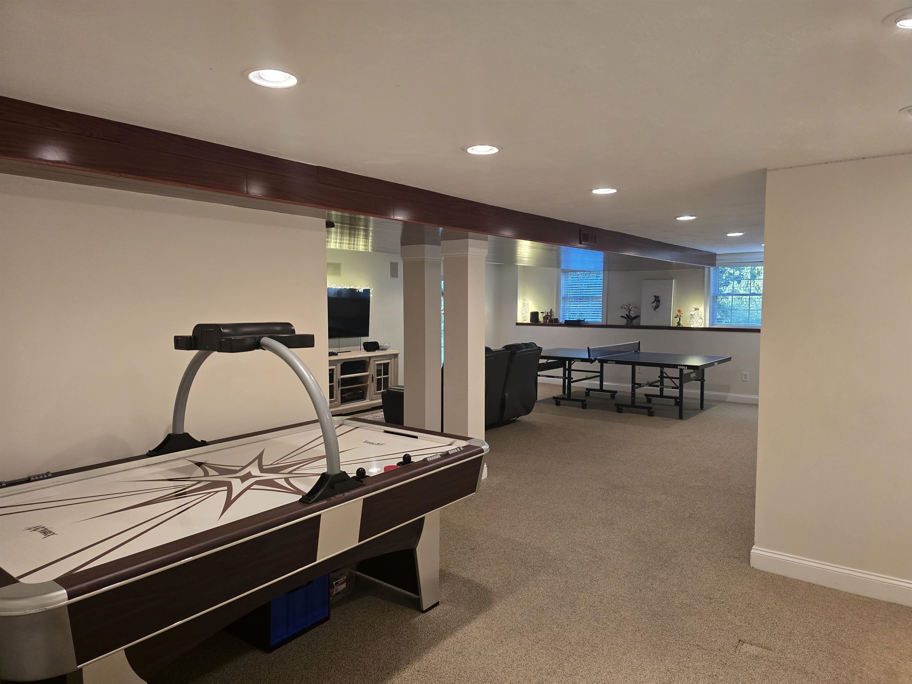 1049 Bridge Street Property Photo 40