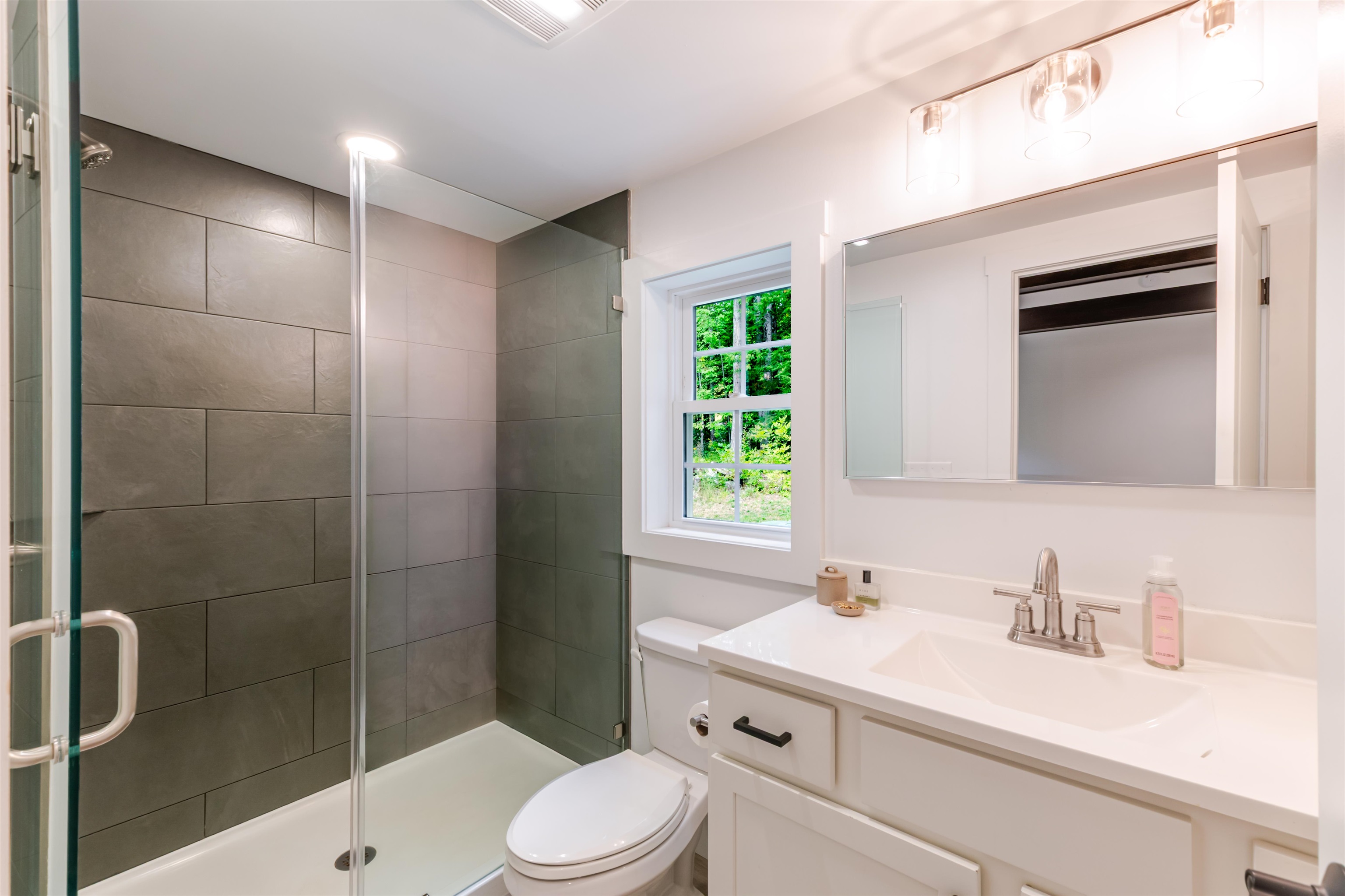 455 Turnpike Road Property Photo 19