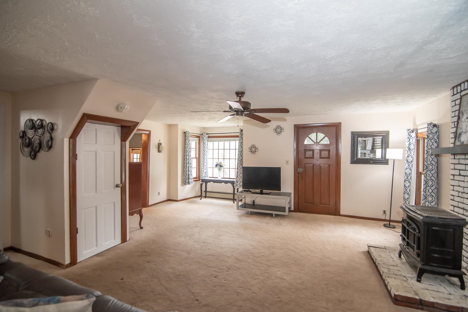 3 Maple Street Property Photo 12