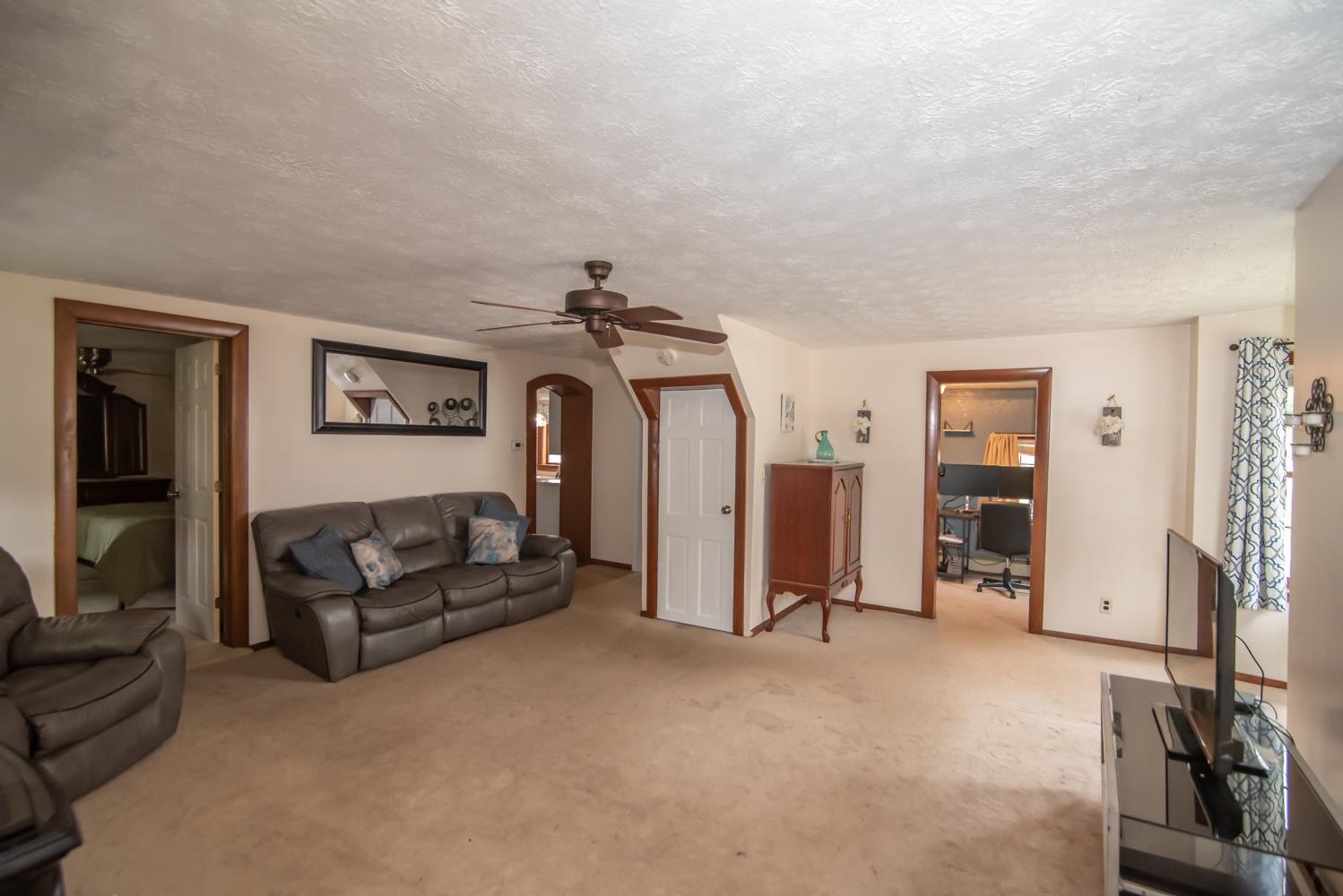 3 Maple Street Property Photo 13