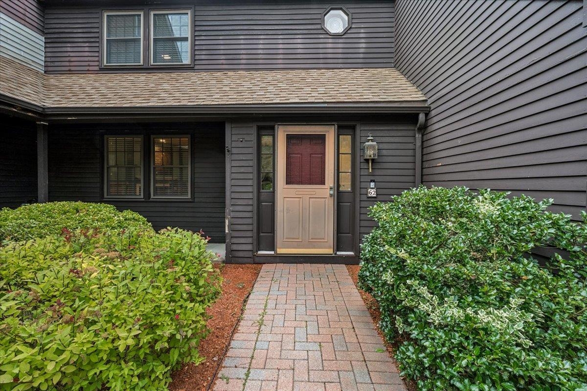 62 Stacey Circle Property Photo 2